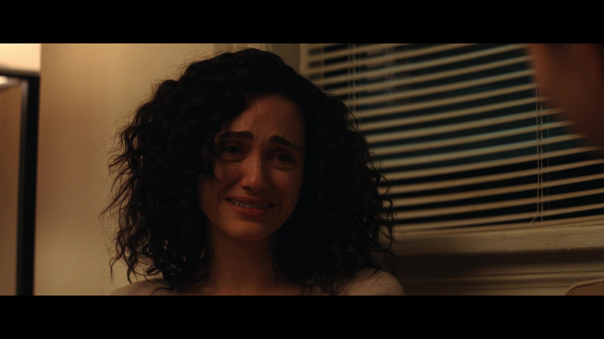 Furious_S01E05_Pick_a_Sticker_1080p_ERW_004419.jpg