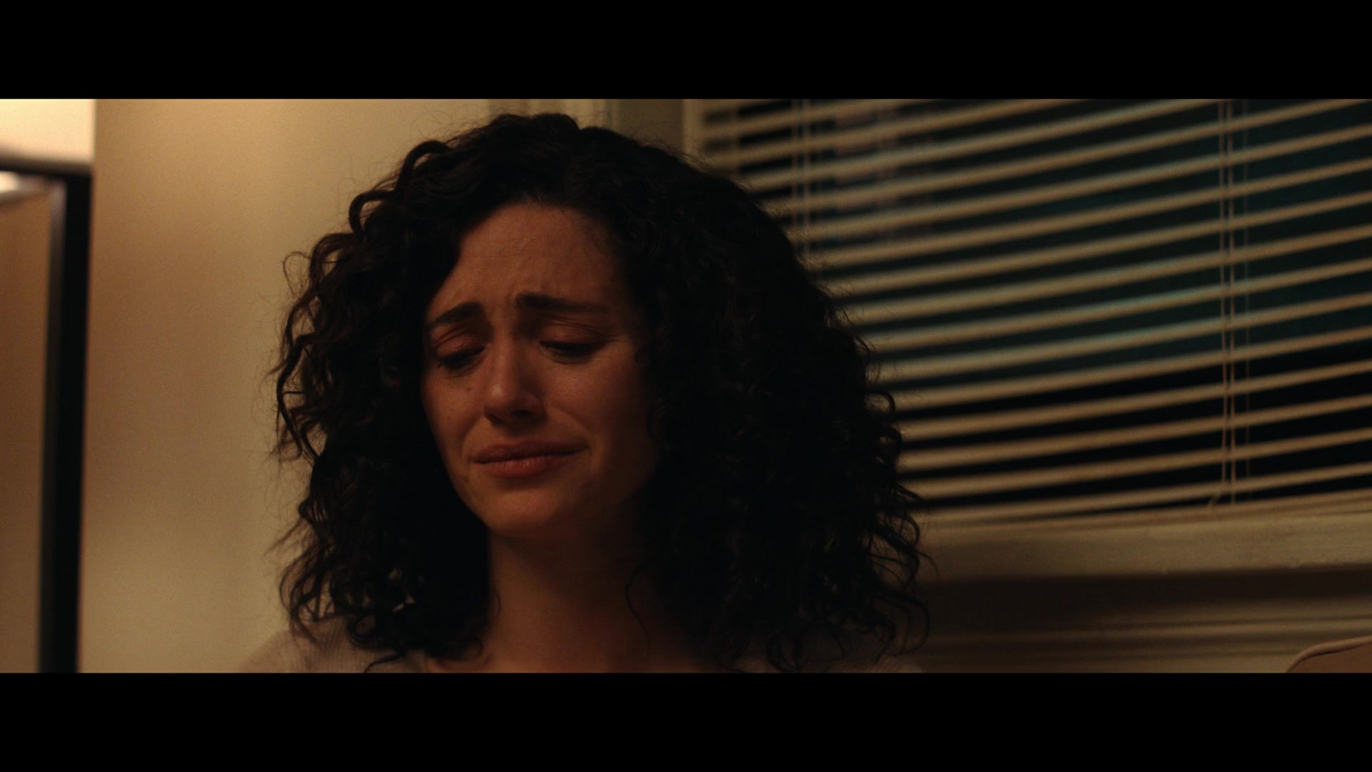 Furious_S01E05_Pick_a_Sticker_1080p_ERW_004438.jpg