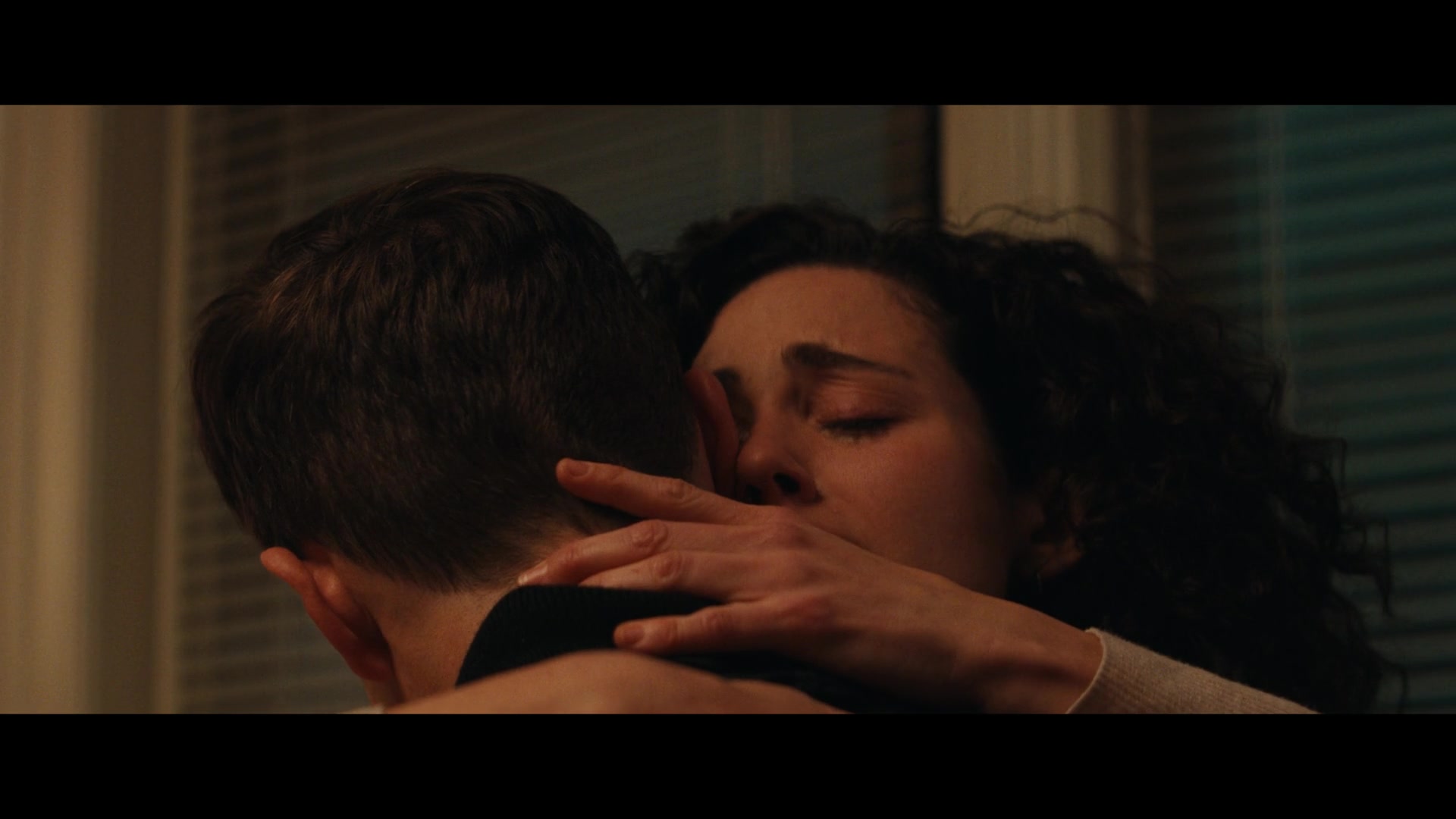 Furious_S01E05_Pick_a_Sticker_1080p_ERW_004466.jpg