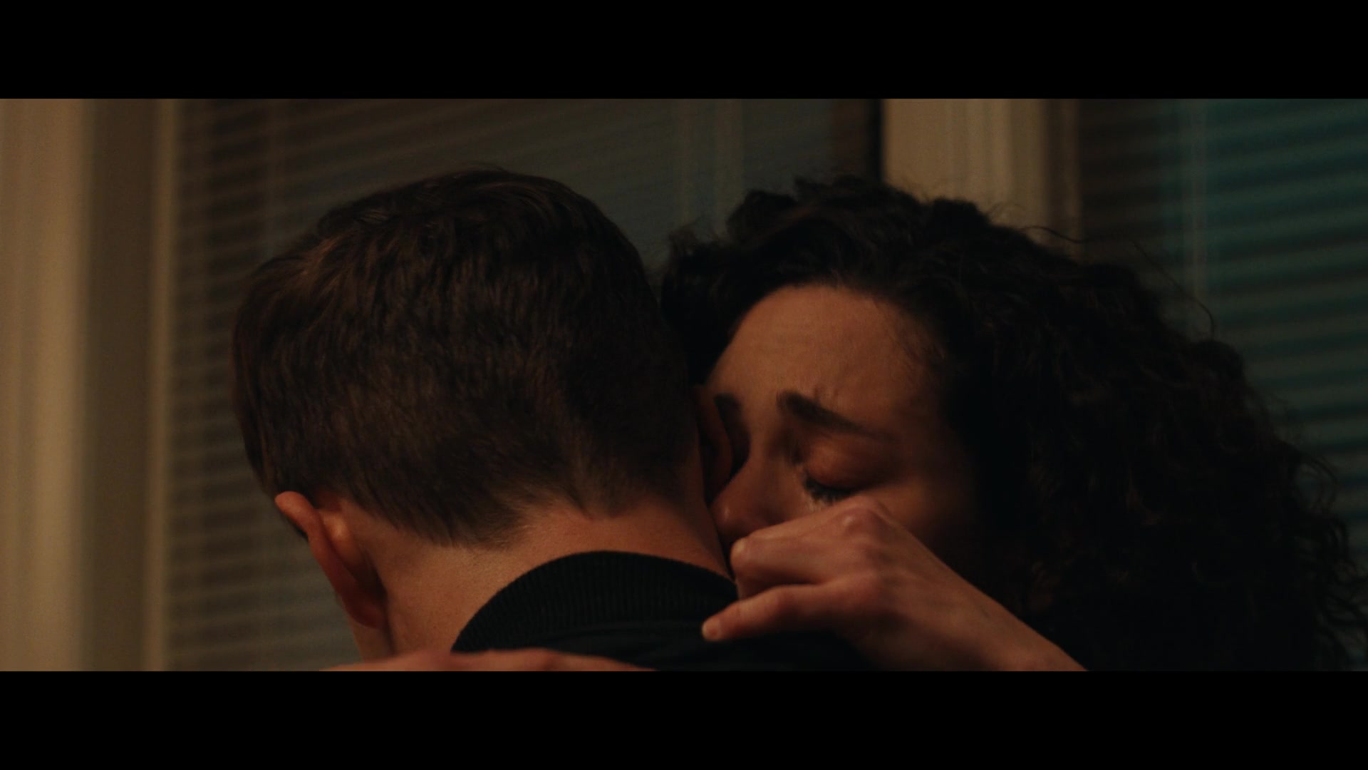 Furious_S01E05_Pick_a_Sticker_1080p_ERW_004472.jpg