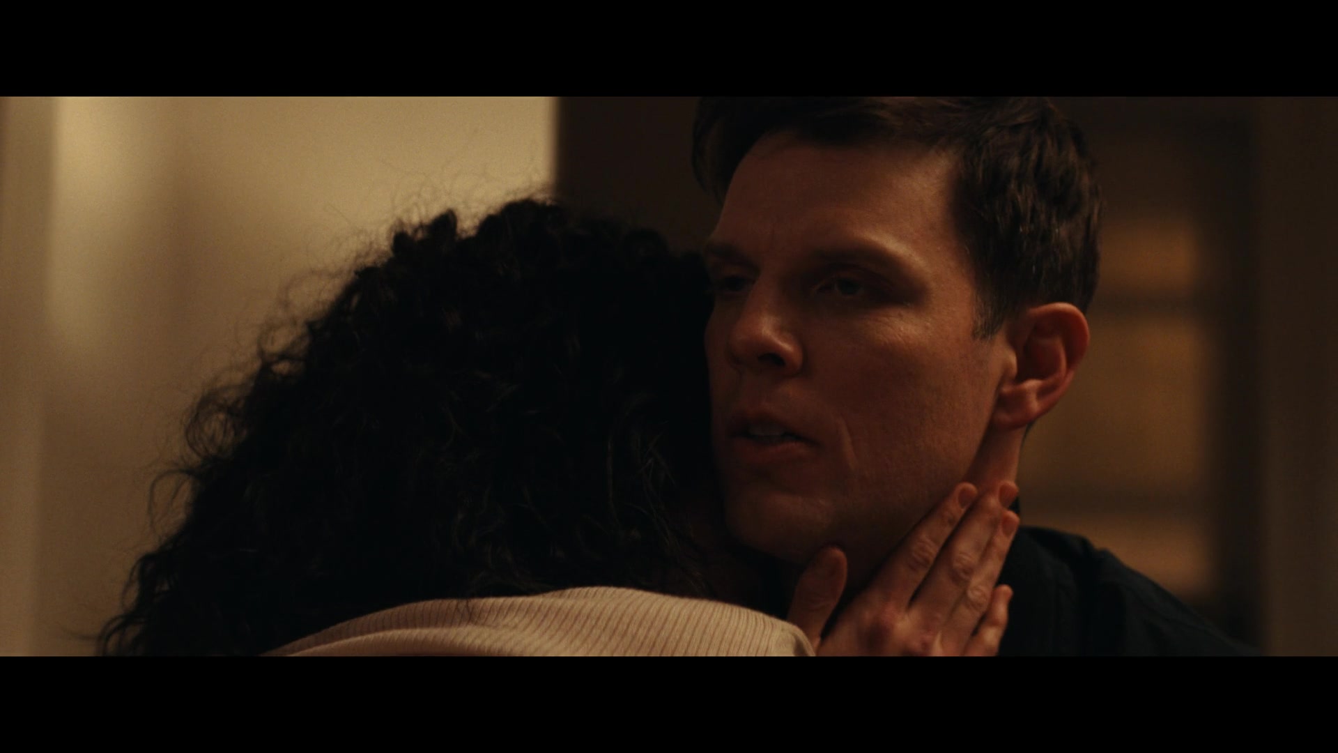 Furious_S01E05_Pick_a_Sticker_1080p_ERW_004474.jpg