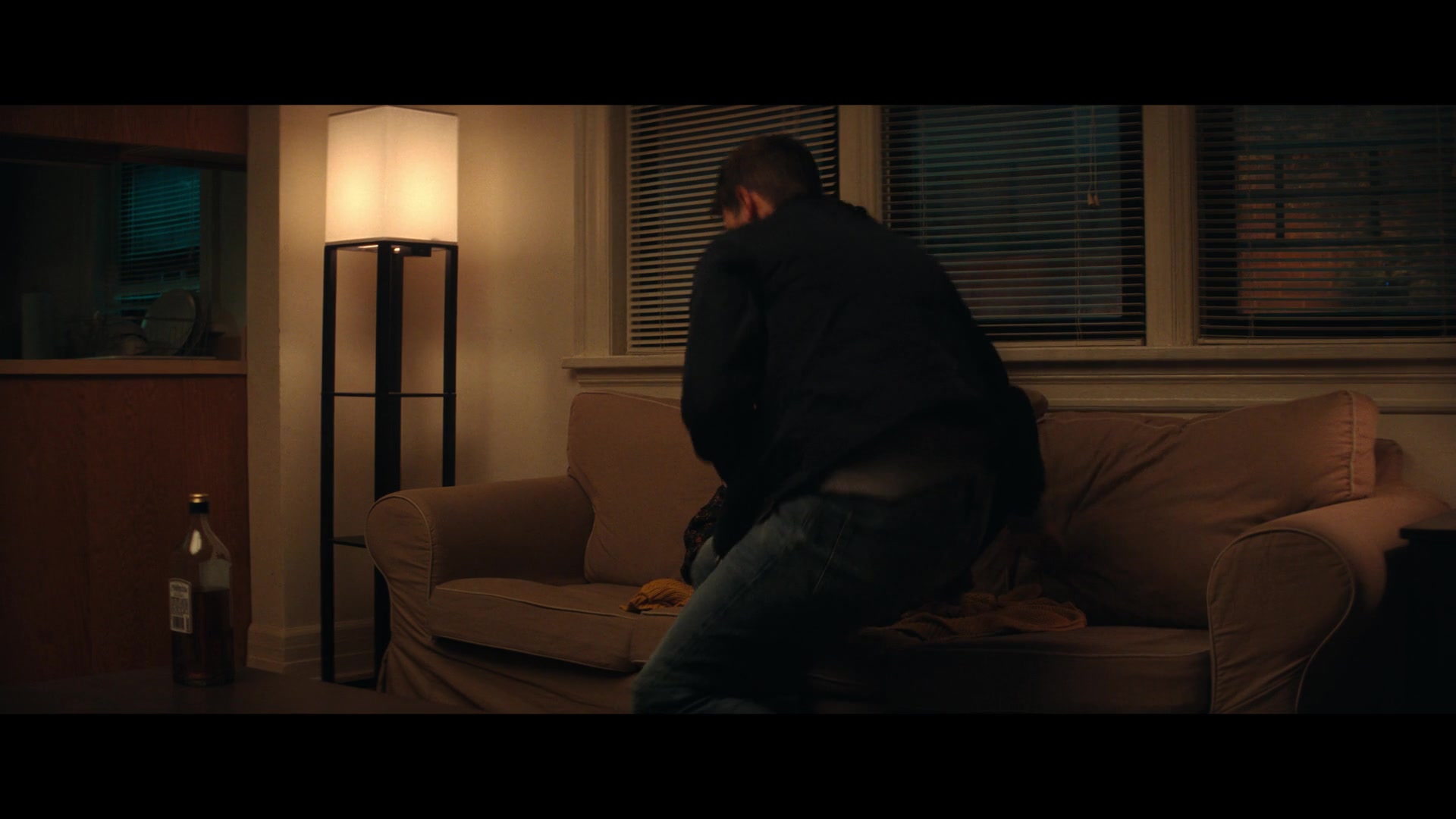 Furious_S01E05_Pick_a_Sticker_1080p_ERW_004491.jpg
