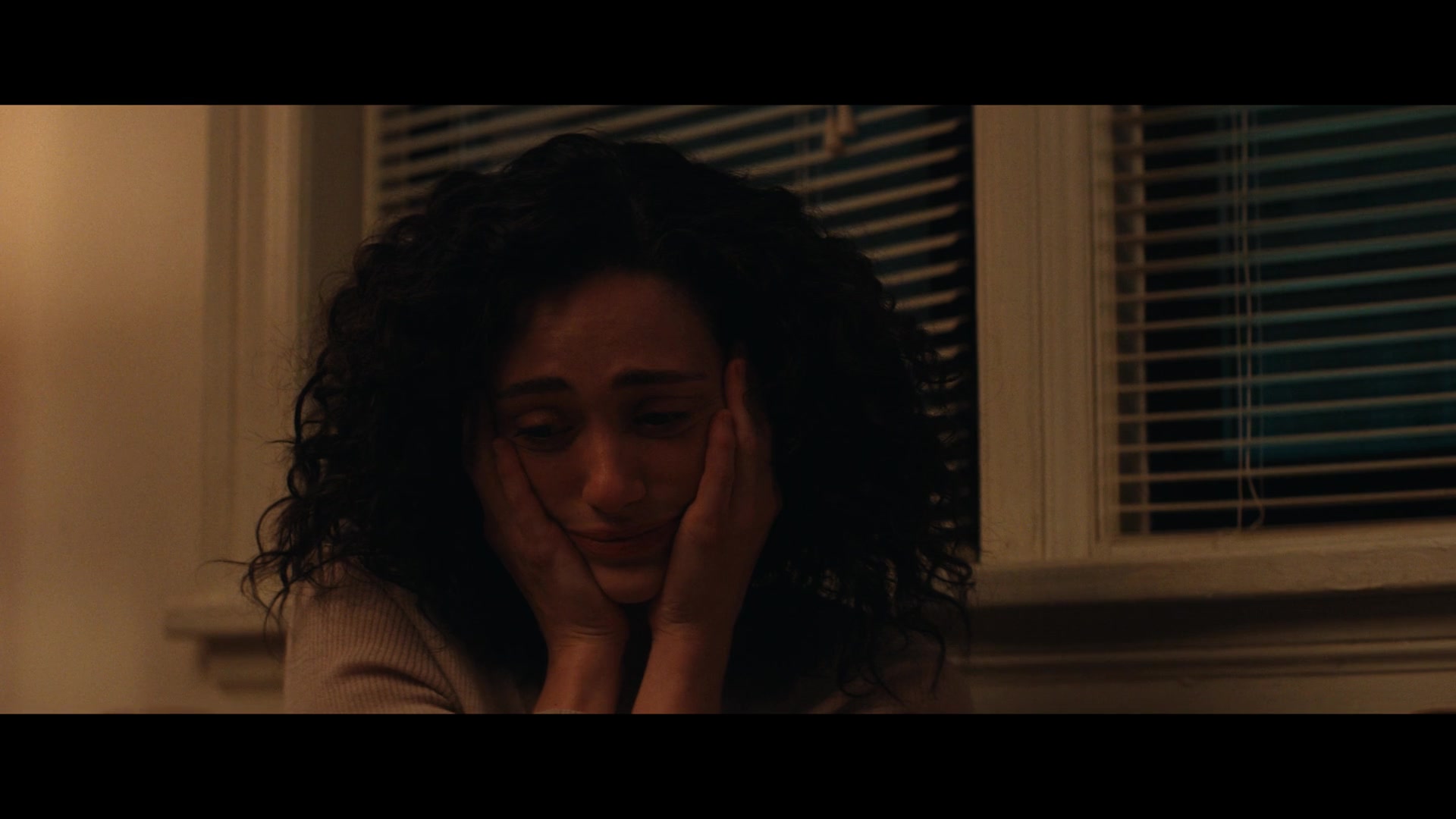 Furious_S01E05_Pick_a_Sticker_1080p_ERW_004513.jpg