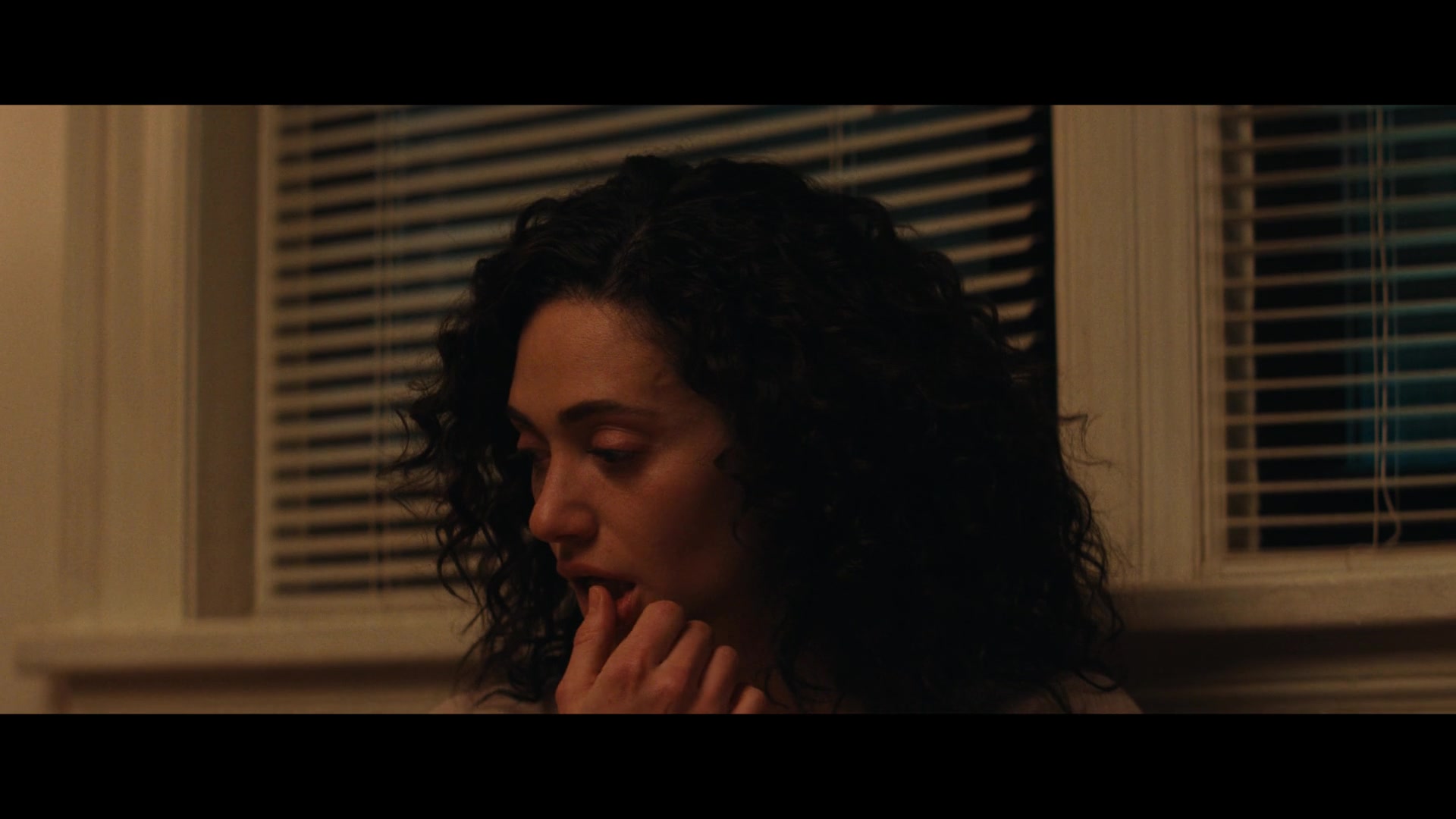 Furious_S01E05_Pick_a_Sticker_1080p_ERW_004536.jpg
