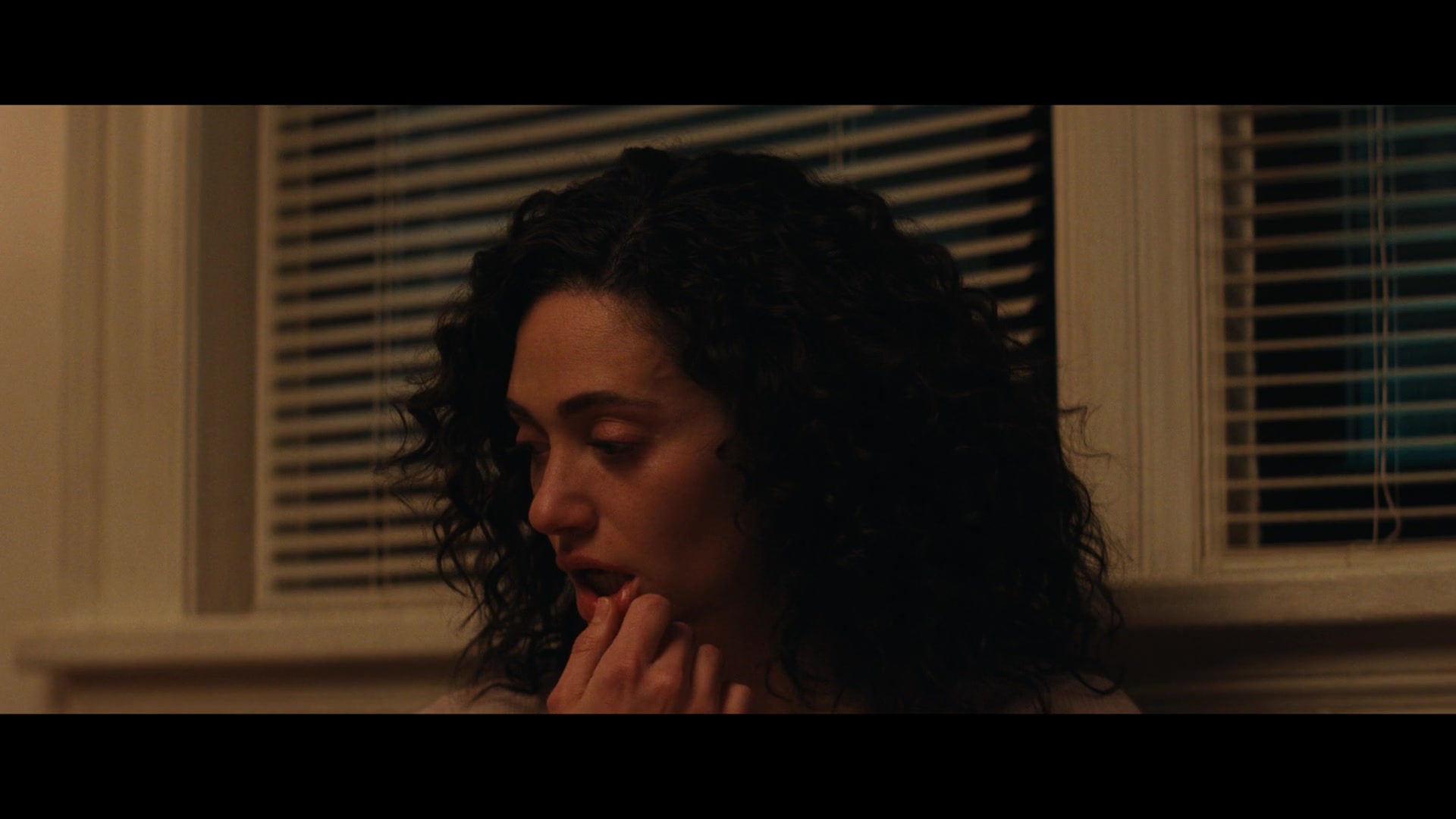 Furious_S01E05_Pick_a_Sticker_1080p_ERW_004537.jpg