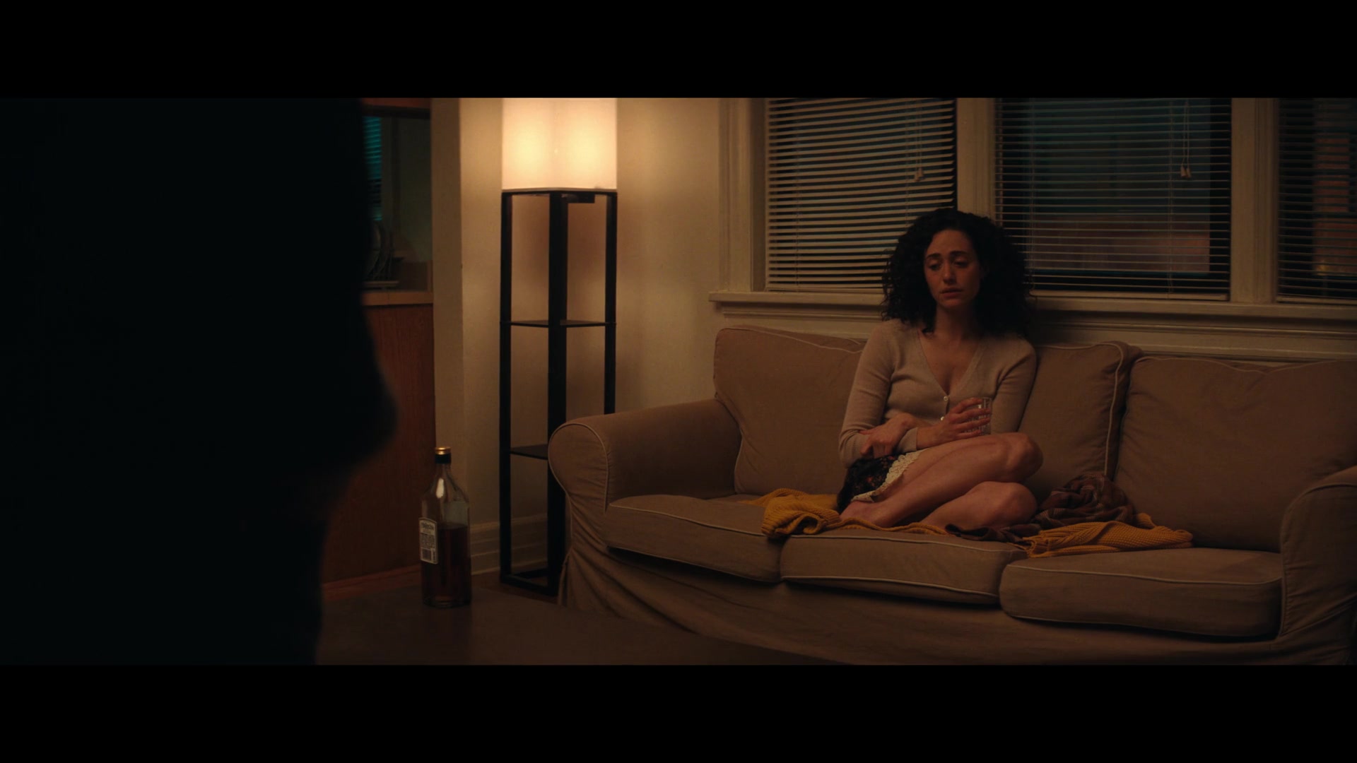 Furious_S01E05_Pick_a_Sticker_1080p_ERW_004583.jpg