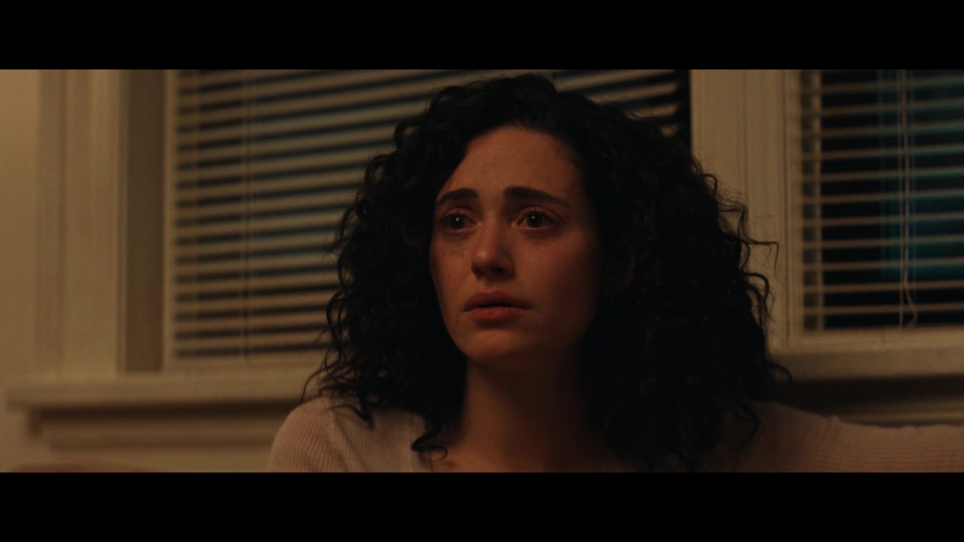 Furious_S01E05_Pick_a_Sticker_1080p_ERW_004631.jpg