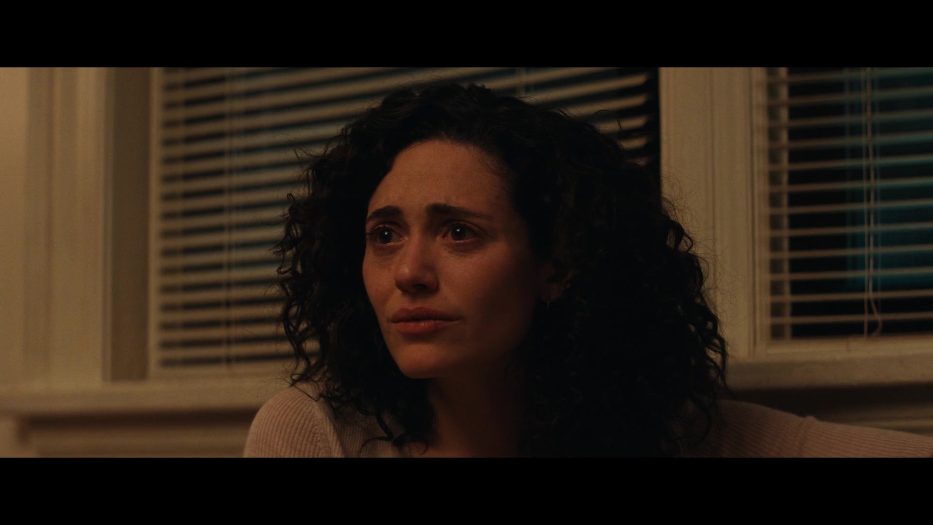 Furious_S01E05_Pick_a_Sticker_1080p_ERW_004648.jpg