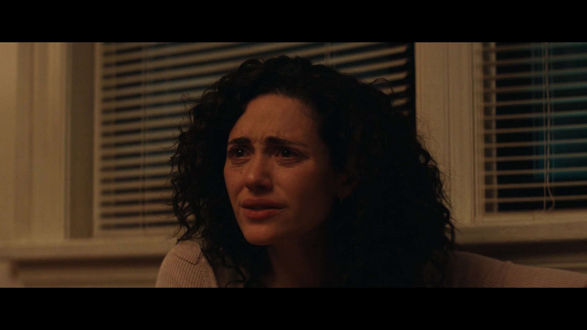 Furious_S01E05_Pick_a_Sticker_1080p_ERW_004652.jpg