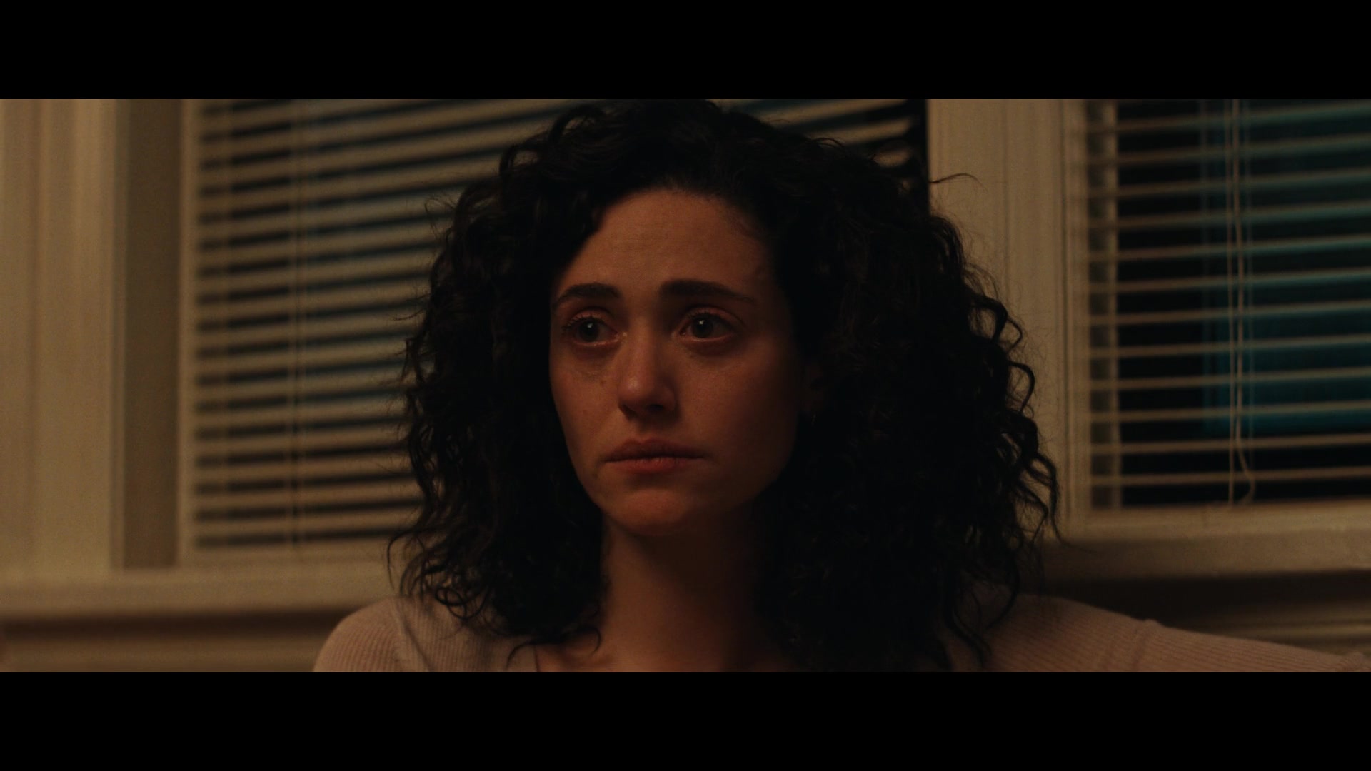 Furious_S01E05_Pick_a_Sticker_1080p_ERW_004684.jpg