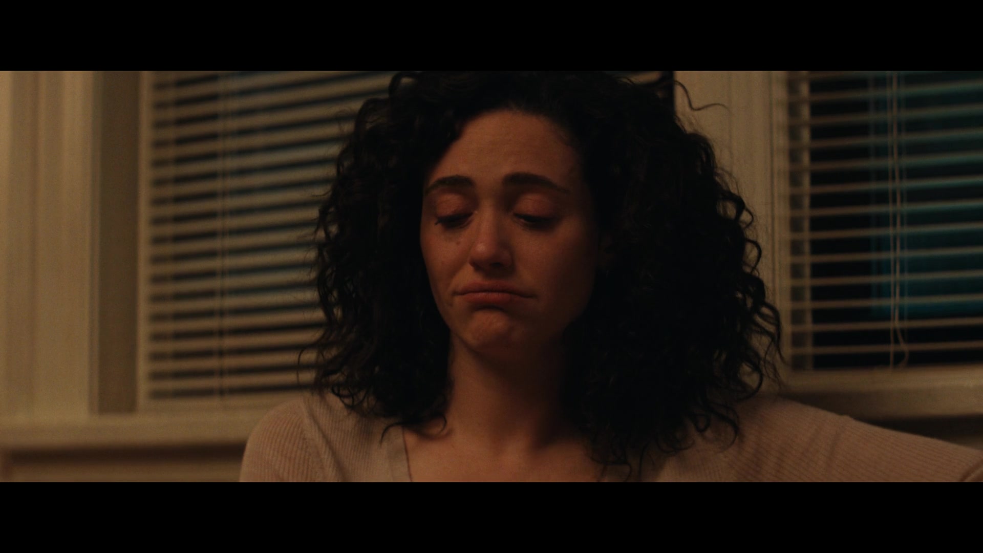 Furious_S01E05_Pick_a_Sticker_1080p_ERW_004692.jpg