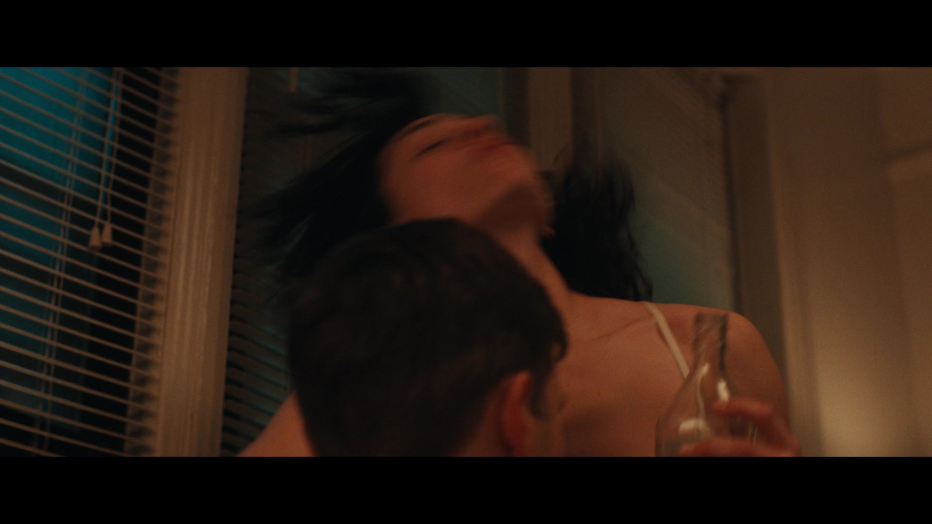 Furious_S01E05_Pick_a_Sticker_1080p_ERW_004972.jpg