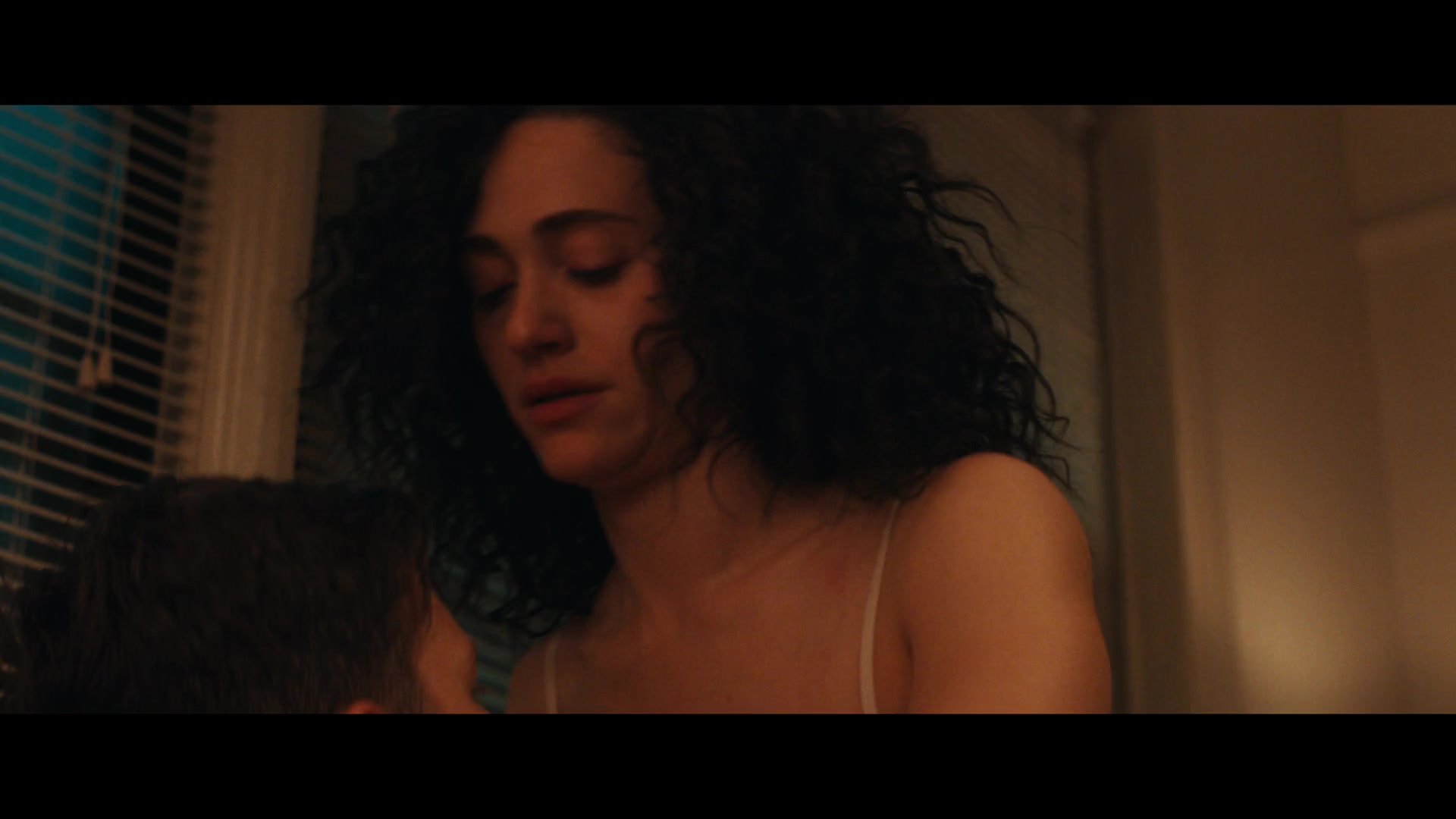Furious_S01E05_Pick_a_Sticker_1080p_ERW_005012.jpg