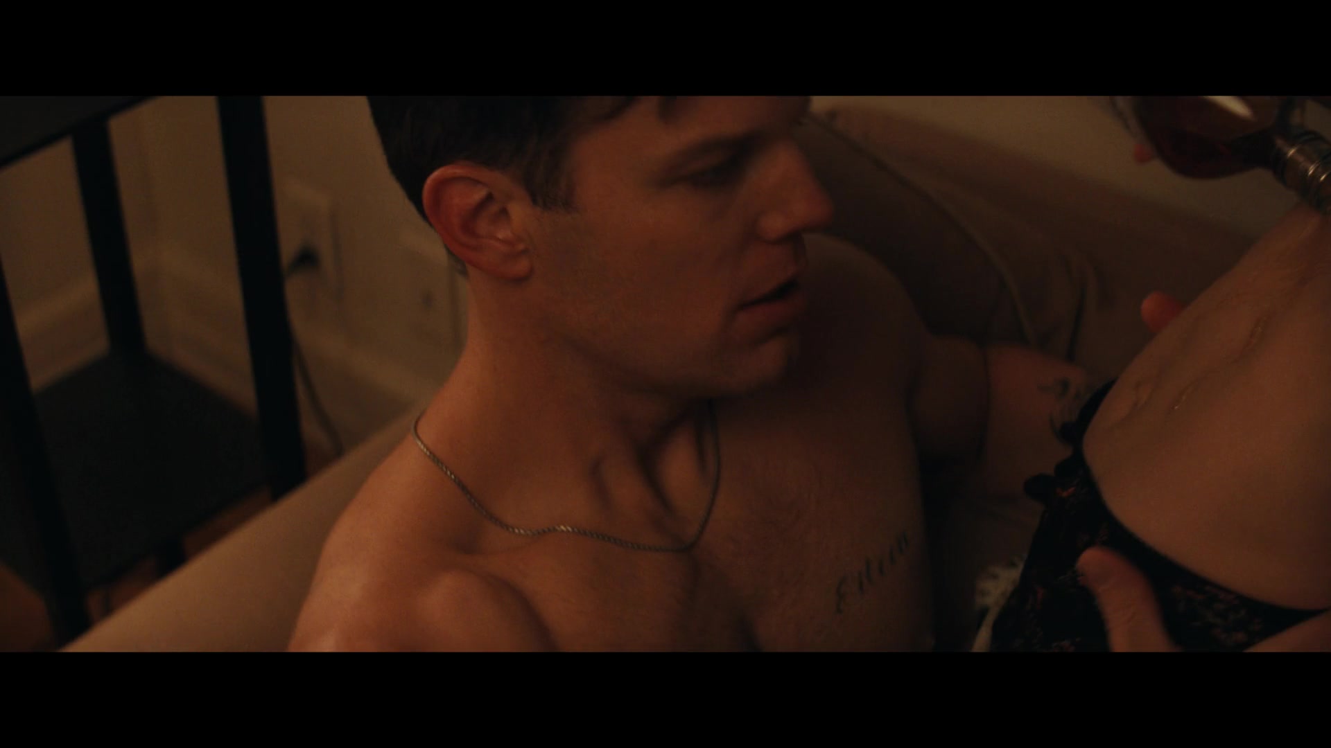 Furious_S01E05_Pick_a_Sticker_1080p_ERW_005036.jpg Furious_S01E05_Pick_a_Sticker_1080p_ERW_005036.jpg