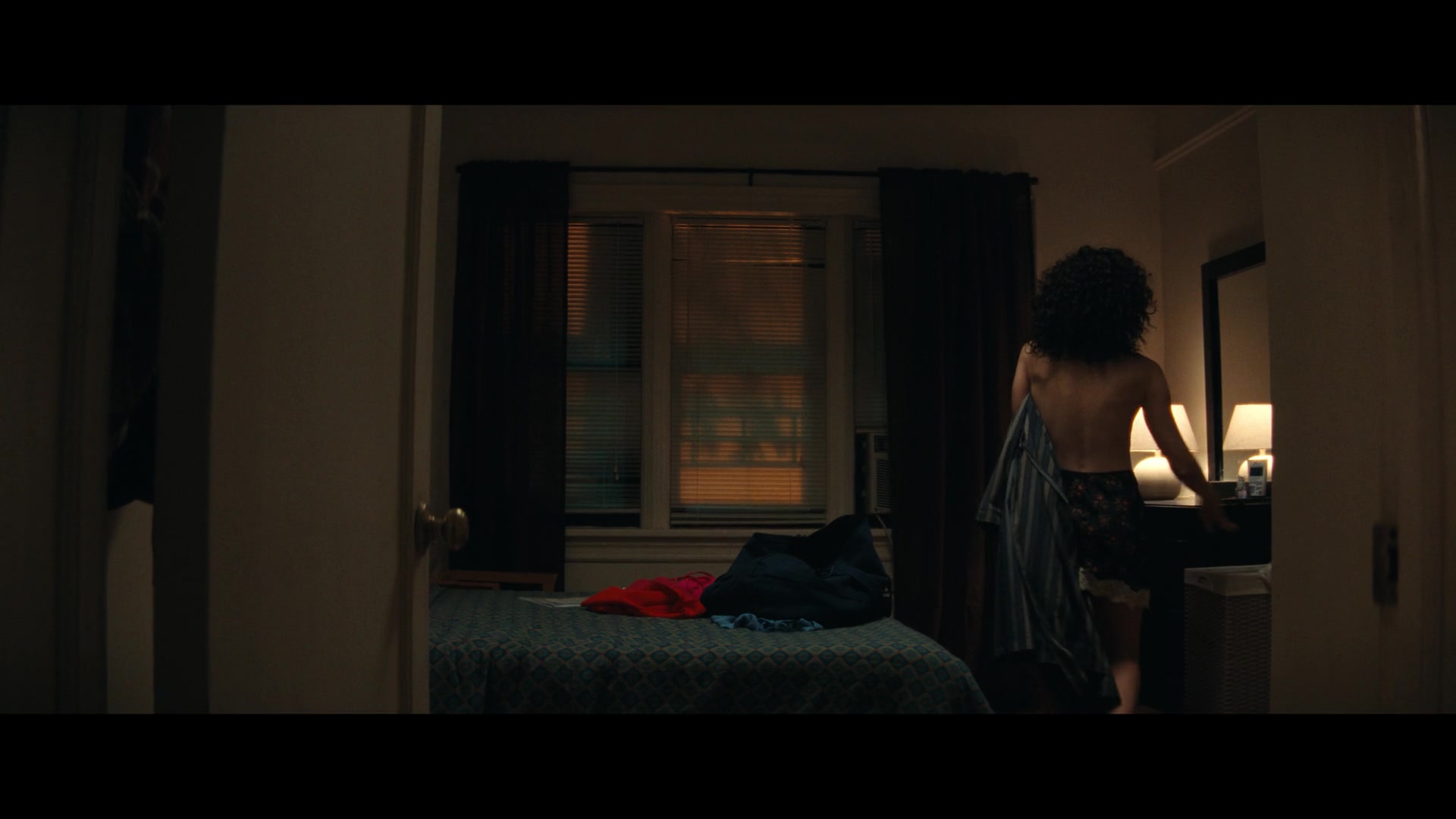 Furious_S01E05_Pick_a_Sticker_1080p_ERW_005390.jpg