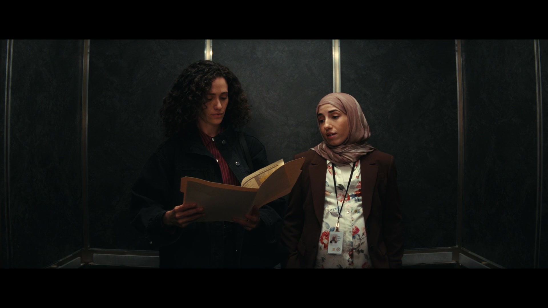 Furious_S01E05_Pick_a_Sticker_1080p_ERW_006543.jpg