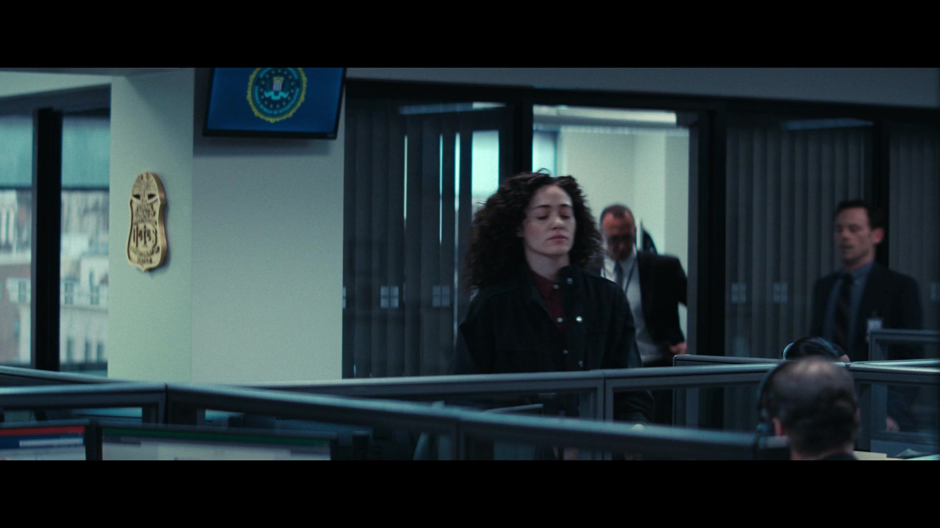 Furious_S01E05_Pick_a_Sticker_1080p_ERW_006670.jpg