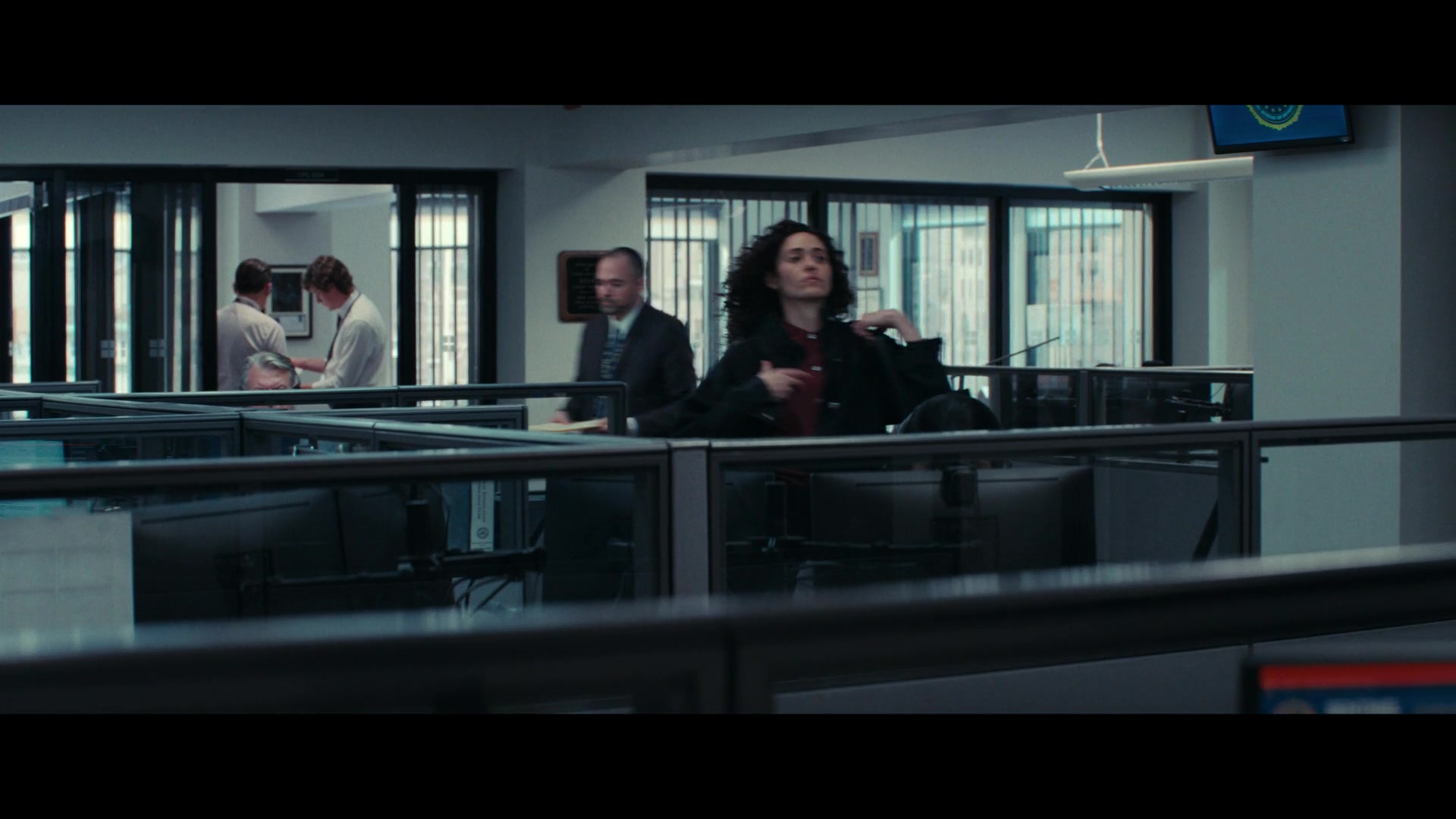 Furious_S01E05_Pick_a_Sticker_1080p_ERW_007005.jpg