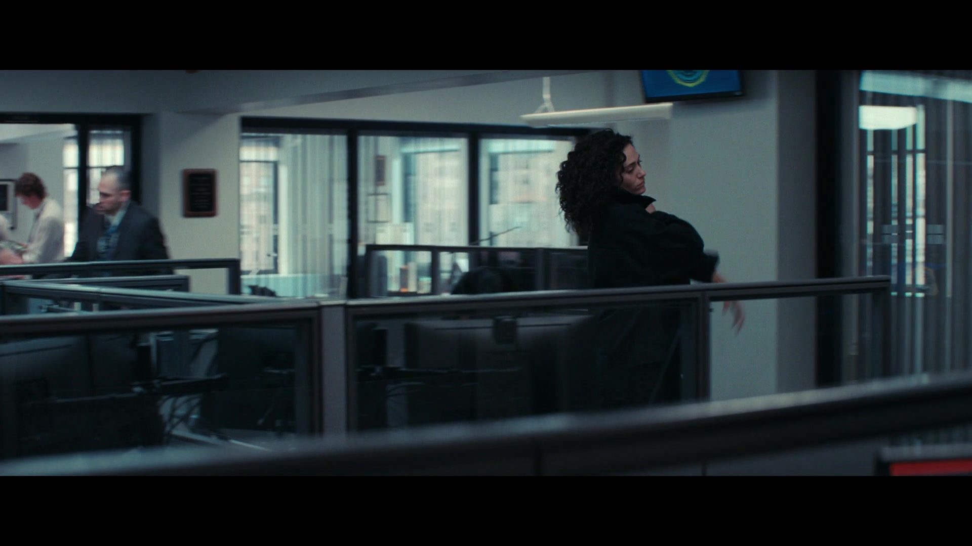 Furious_S01E05_Pick_a_Sticker_1080p_ERW_007007.jpg