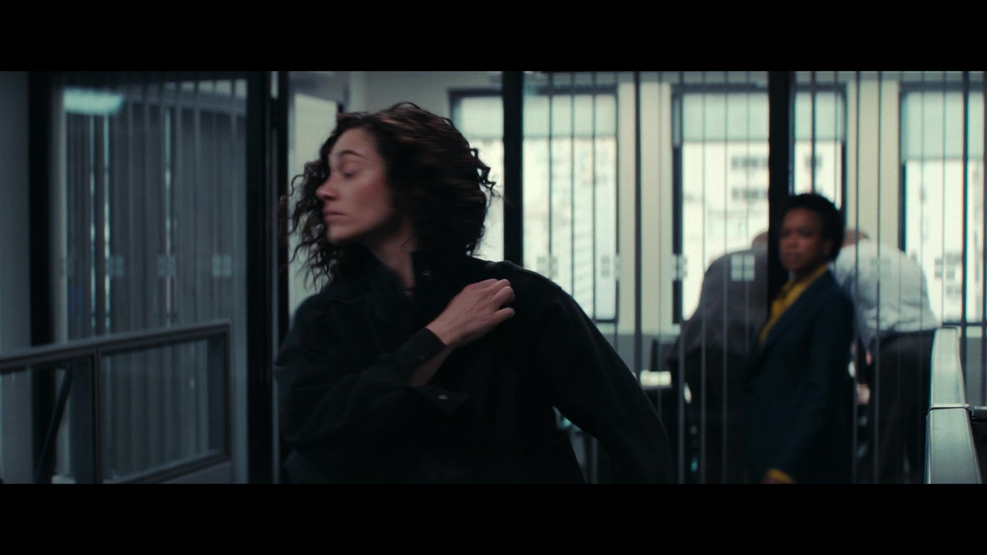 Furious_S01E05_Pick_a_Sticker_1080p_ERW_007015.jpg