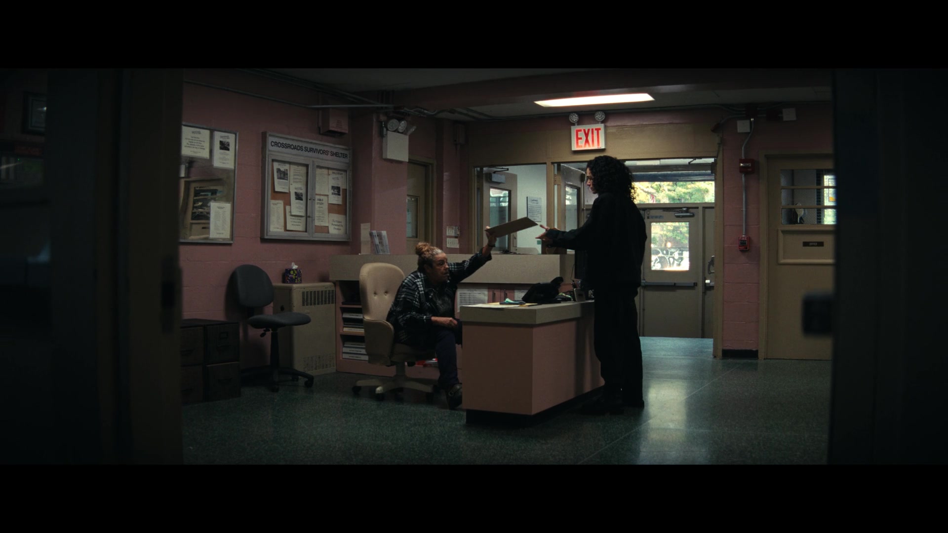 Furious_S01E05_Pick_a_Sticker_1080p_ERW_007366.jpg