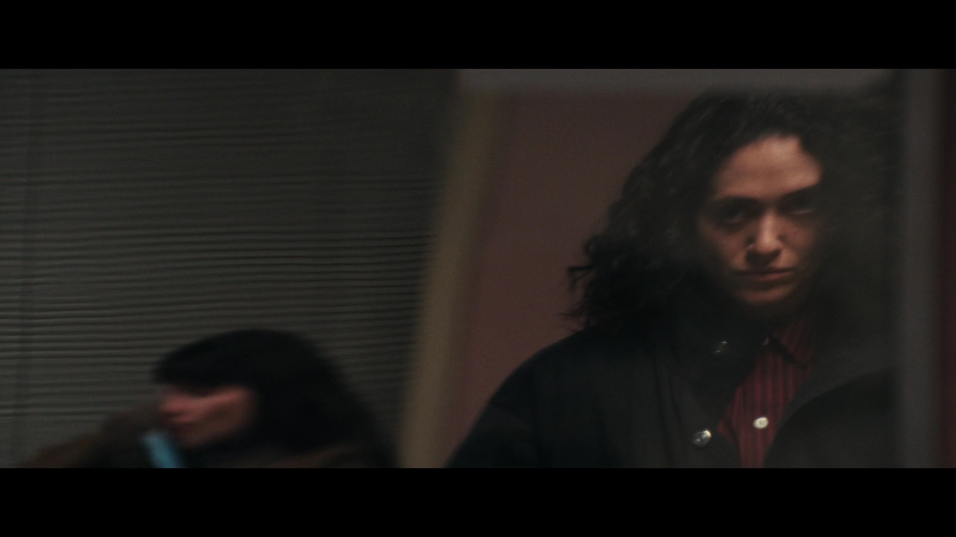 Furious_S01E05_Pick_a_Sticker_1080p_ERW_007404.jpg