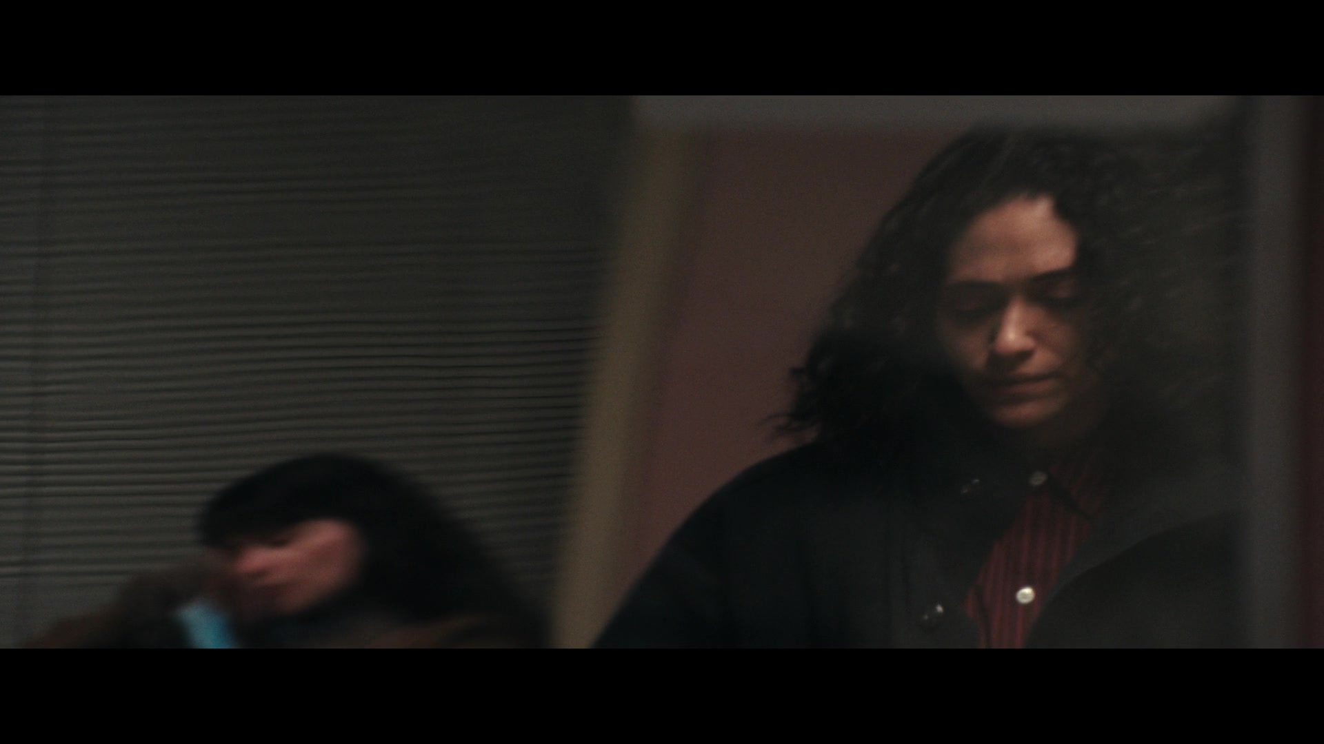 Furious_S01E05_Pick_a_Sticker_1080p_ERW_007407.jpg