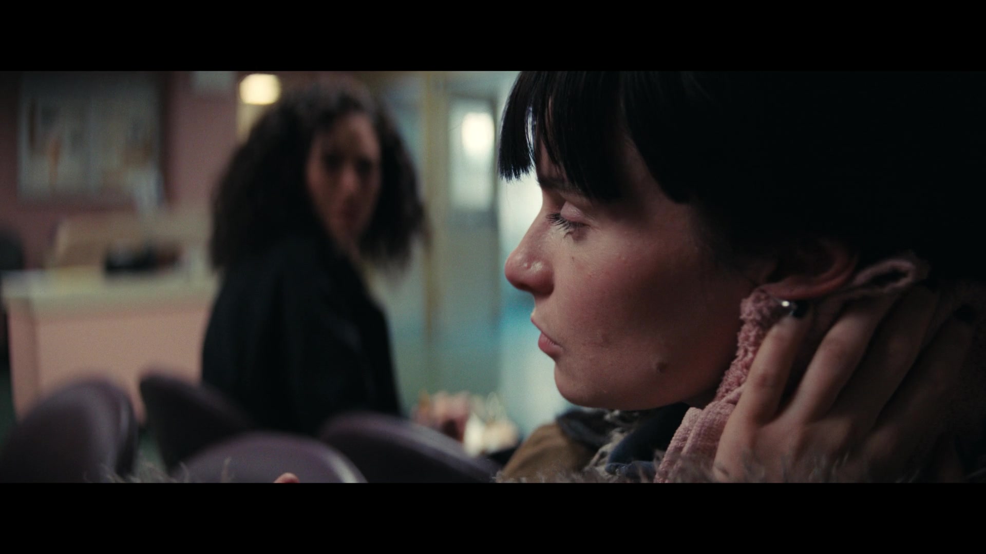 Furious_S01E06_They_Make_a_Noise_Like_Feathers_1080p_ERW_000814.jpg