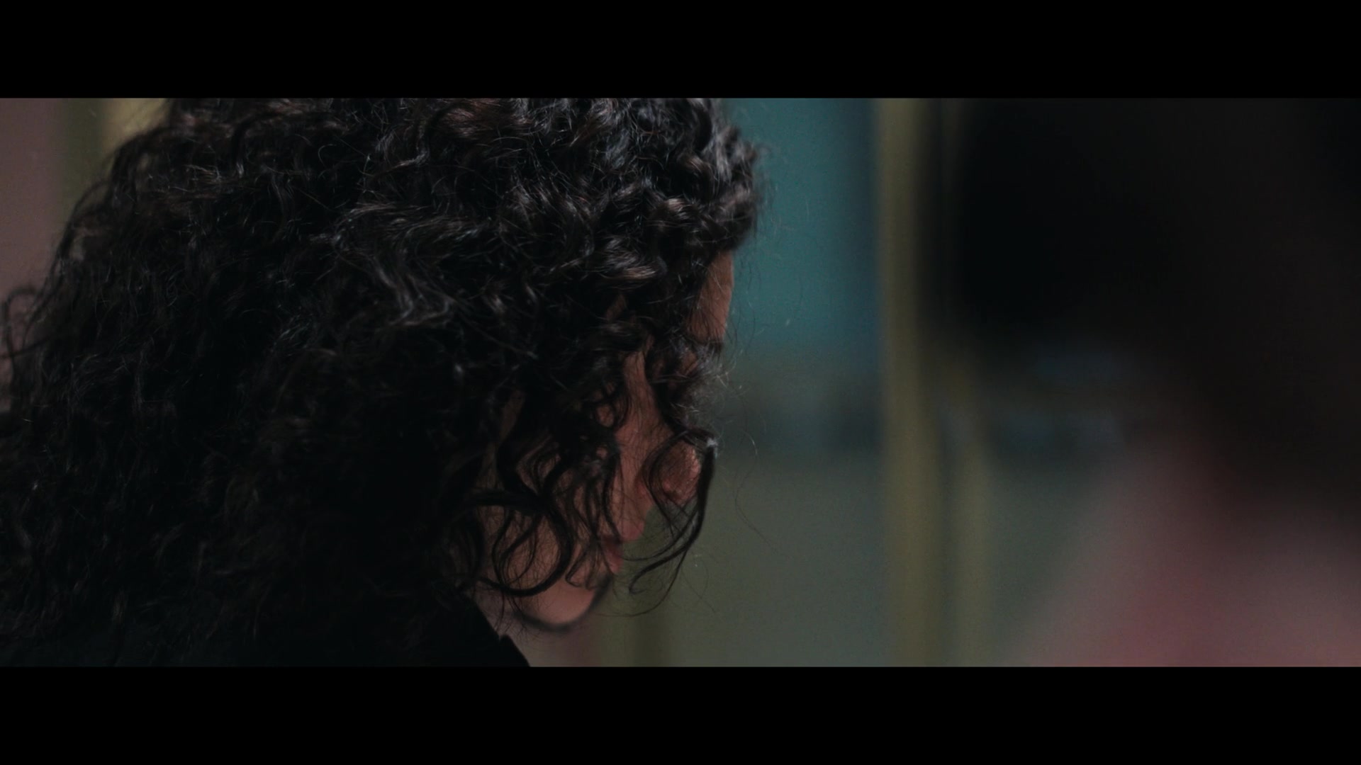 Furious_S01E06_They_Make_a_Noise_Like_Feathers_1080p_ERW_000833.jpg