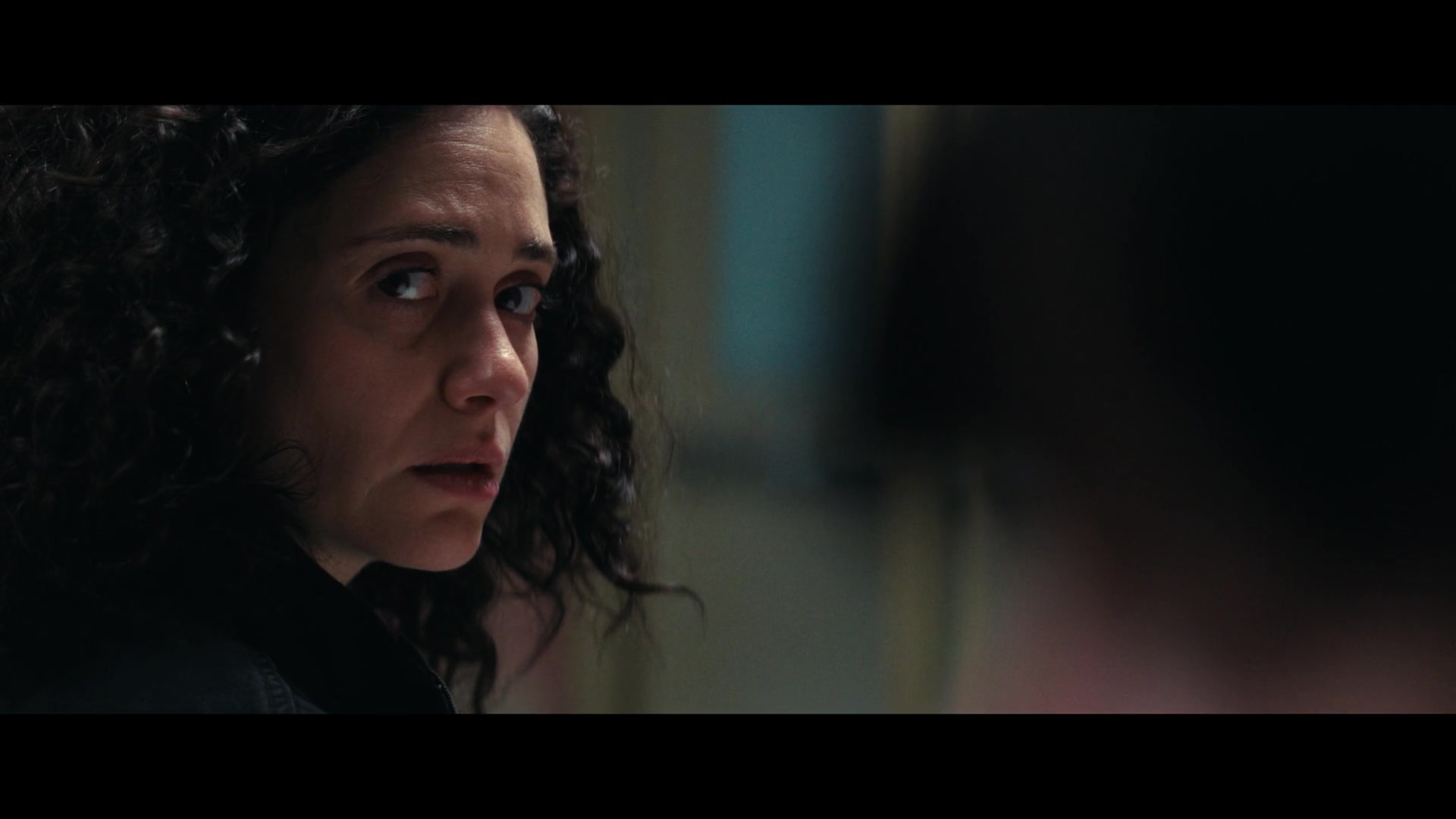 Furious_S01E06_They_Make_a_Noise_Like_Feathers_1080p_ERW_000897.jpg