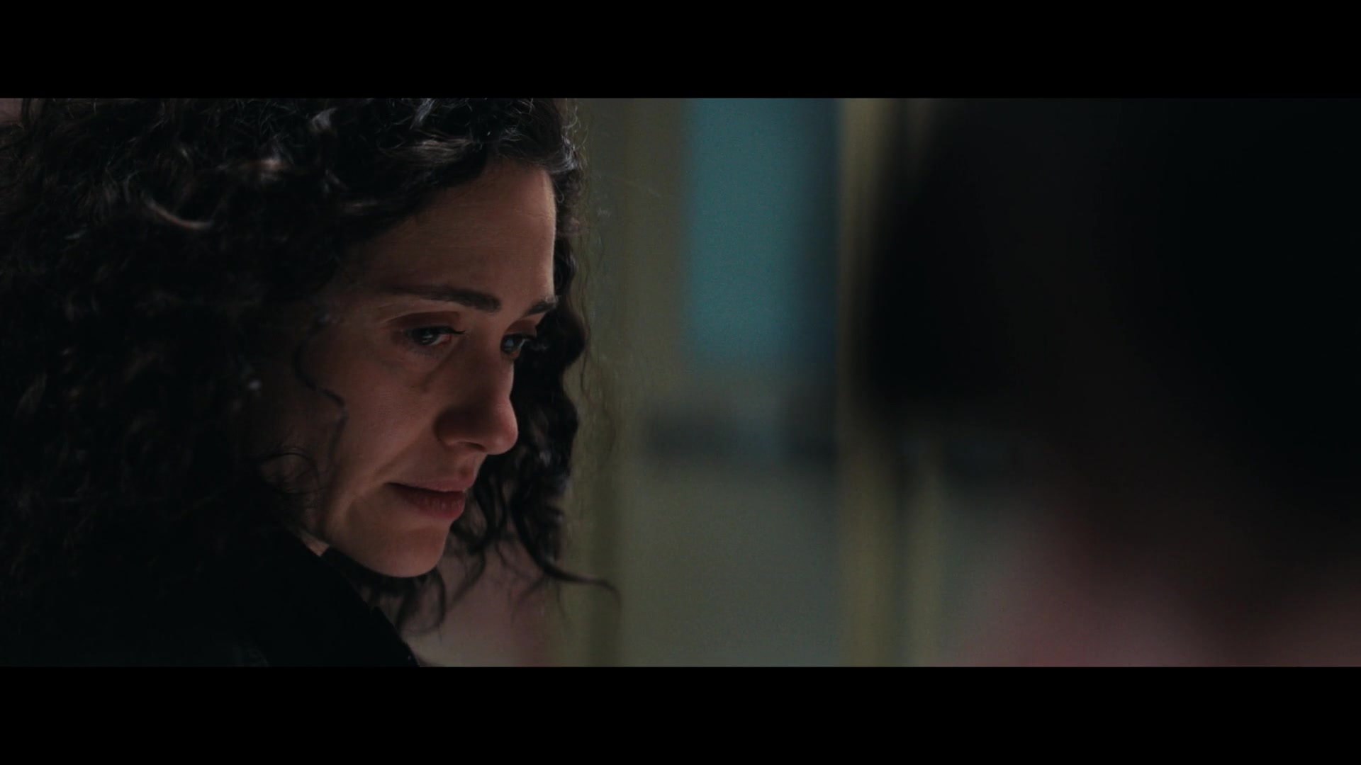 Furious_S01E06_They_Make_a_Noise_Like_Feathers_1080p_ERW_000902.jpg