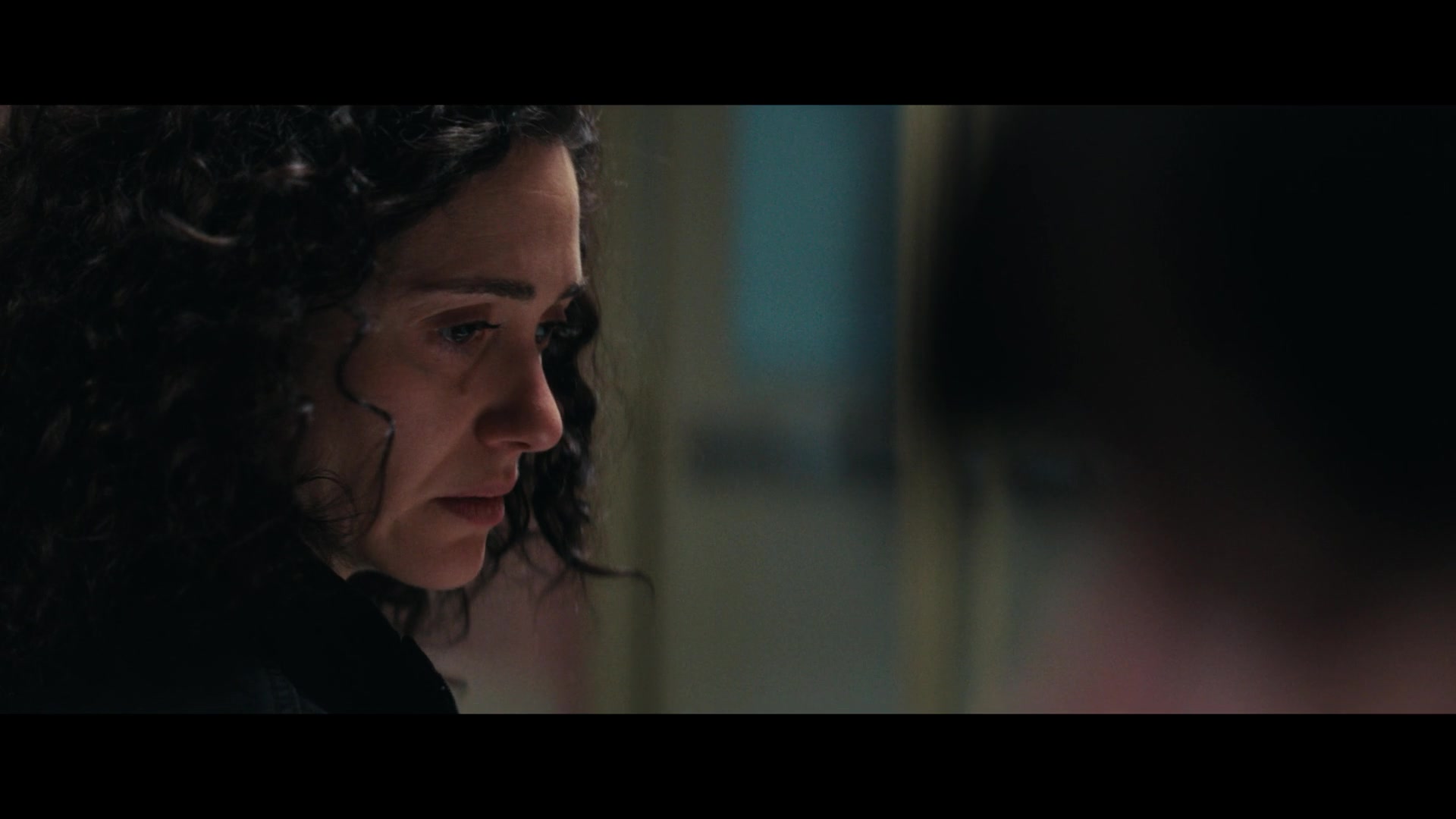Furious_S01E06_They_Make_a_Noise_Like_Feathers_1080p_ERW_000907.jpg