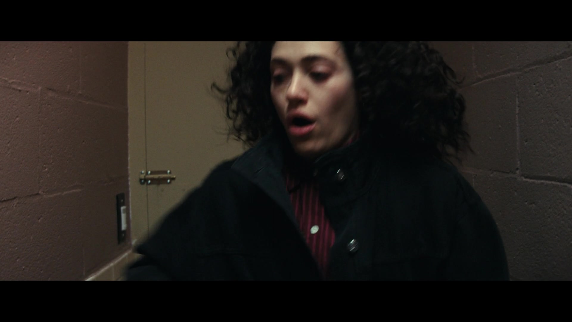 Furious_S01E06_They_Make_a_Noise_Like_Feathers_1080p_ERW_000971.jpg