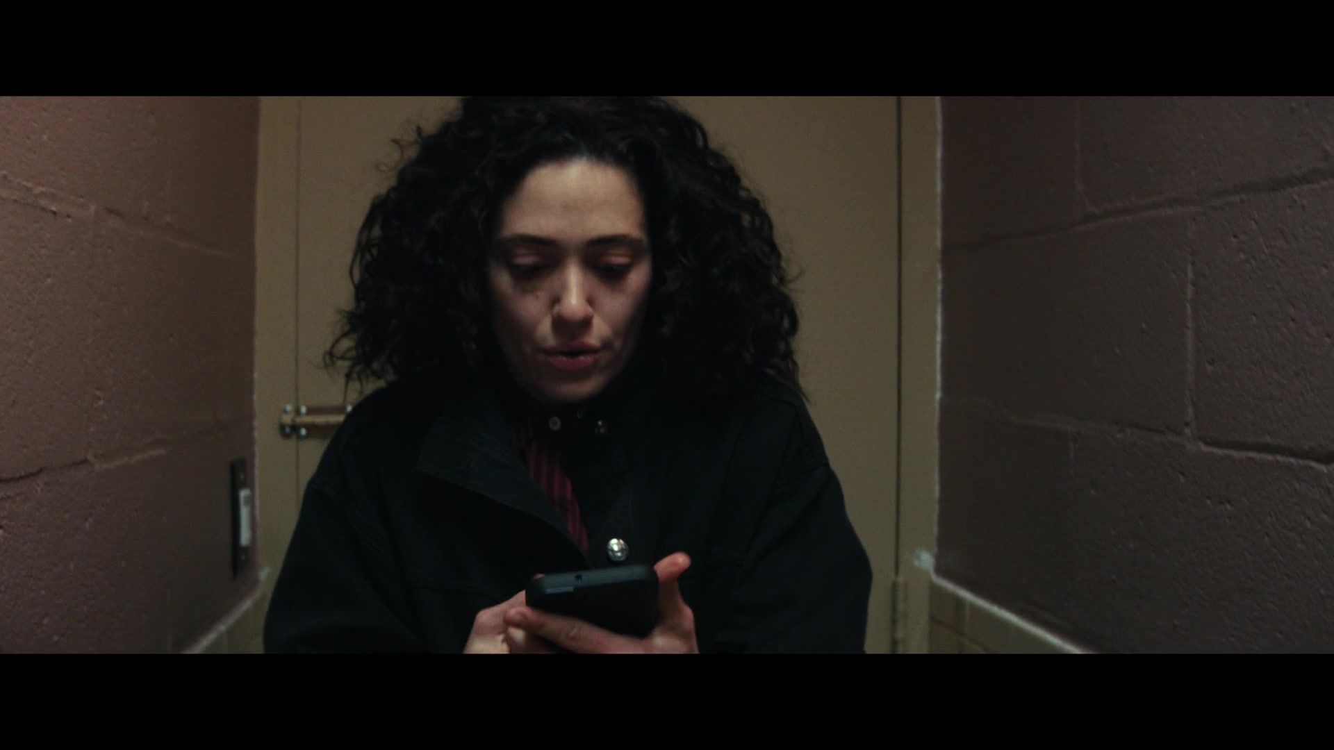 Furious_S01E06_They_Make_a_Noise_Like_Feathers_1080p_ERW_000976.jpg Furious_S01E06_They_Make_a_Noise_Like_Feathers_1080p_ERW_000976.jpg