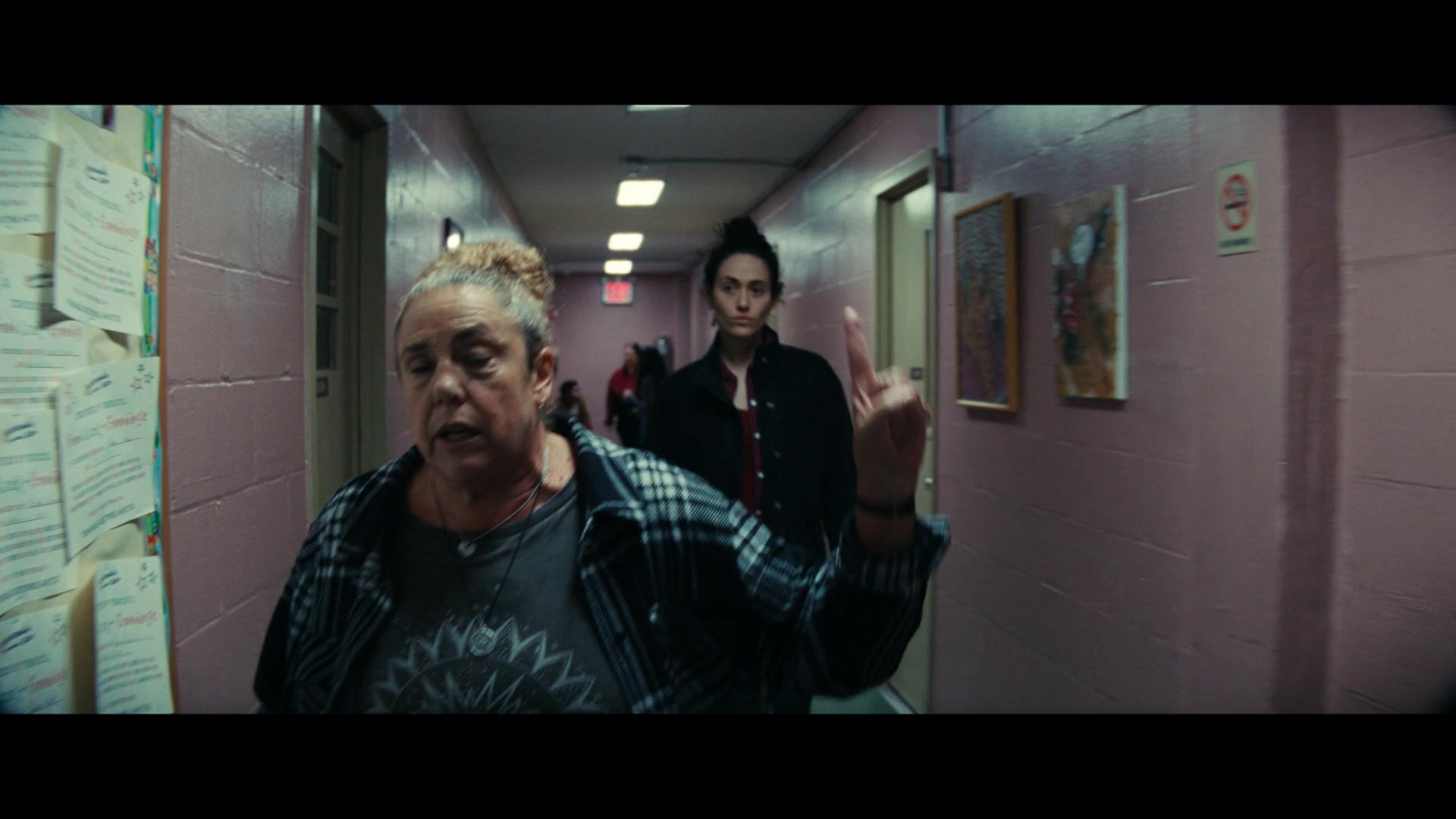 Furious_S01E06_They_Make_a_Noise_Like_Feathers_1080p_ERW_001802.jpg