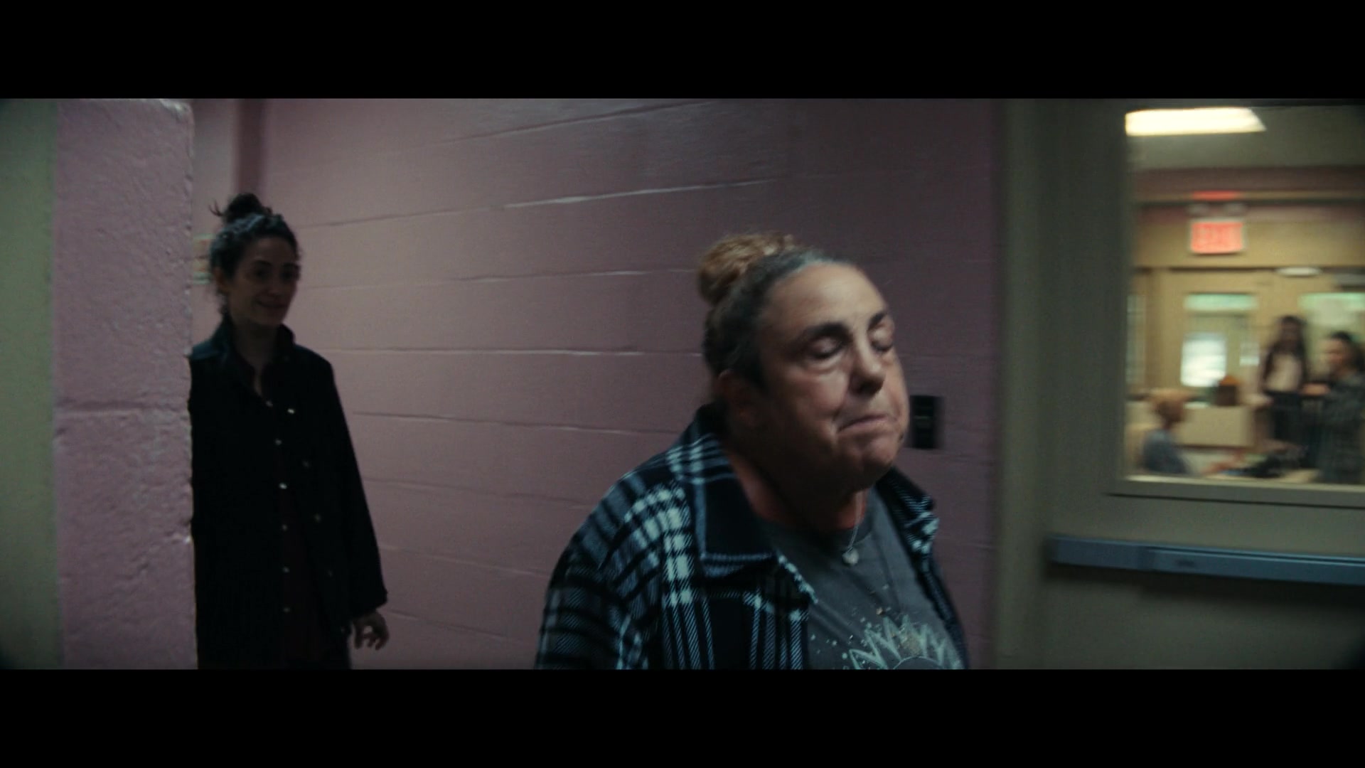 Furious_S01E06_They_Make_a_Noise_Like_Feathers_1080p_ERW_001806.jpg