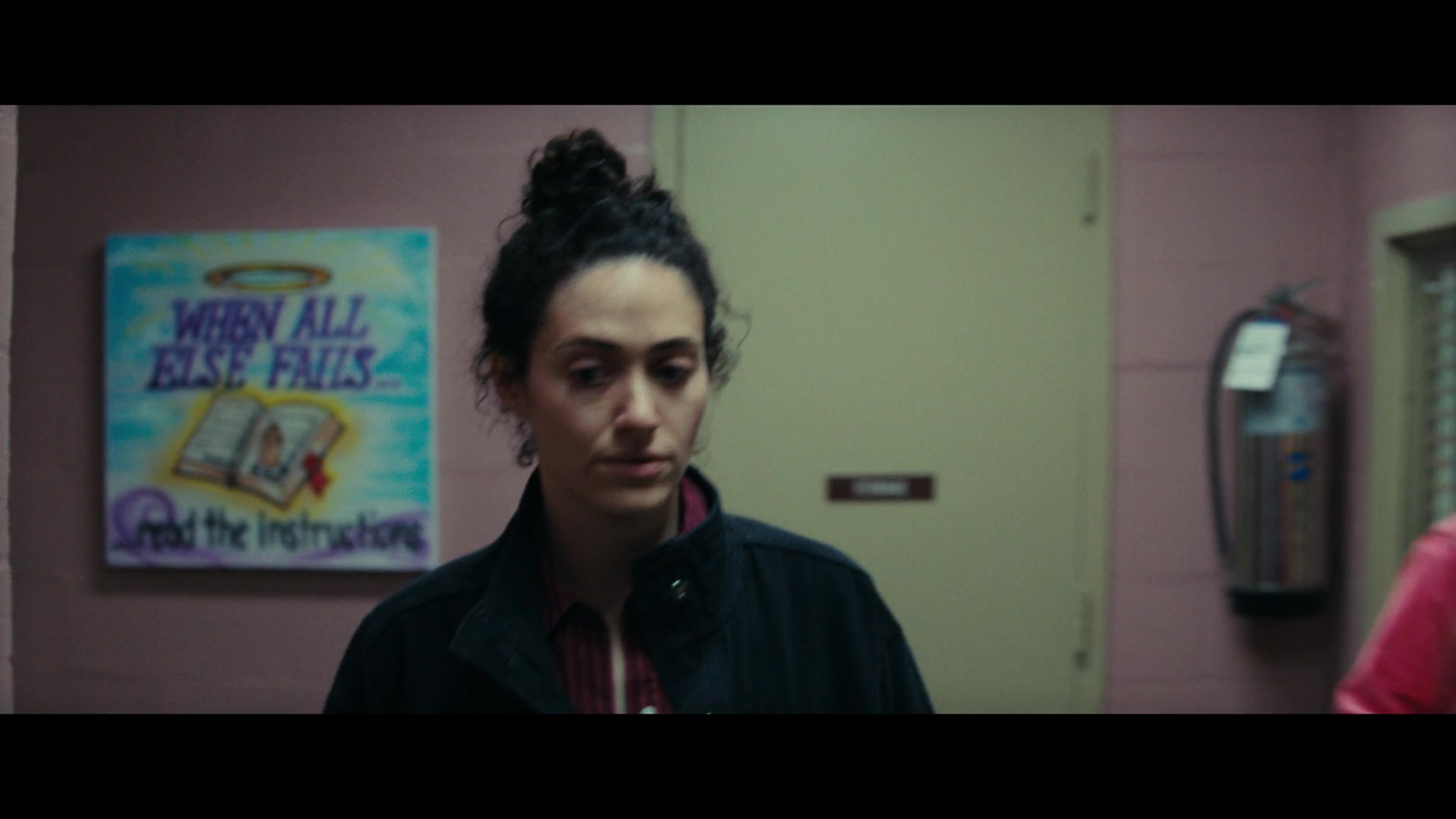 Furious_S01E06_They_Make_a_Noise_Like_Feathers_1080p_ERW_001833.jpg
