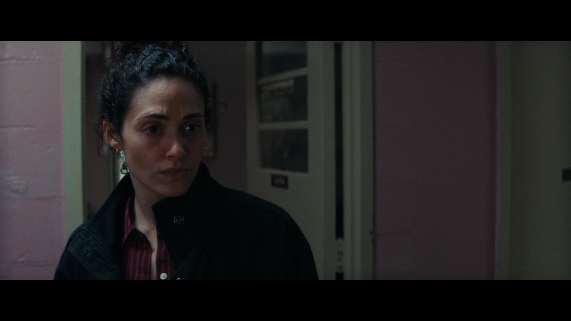 Furious_S01E06_They_Make_a_Noise_Like_Feathers_1080p_ERW_001845.jpg