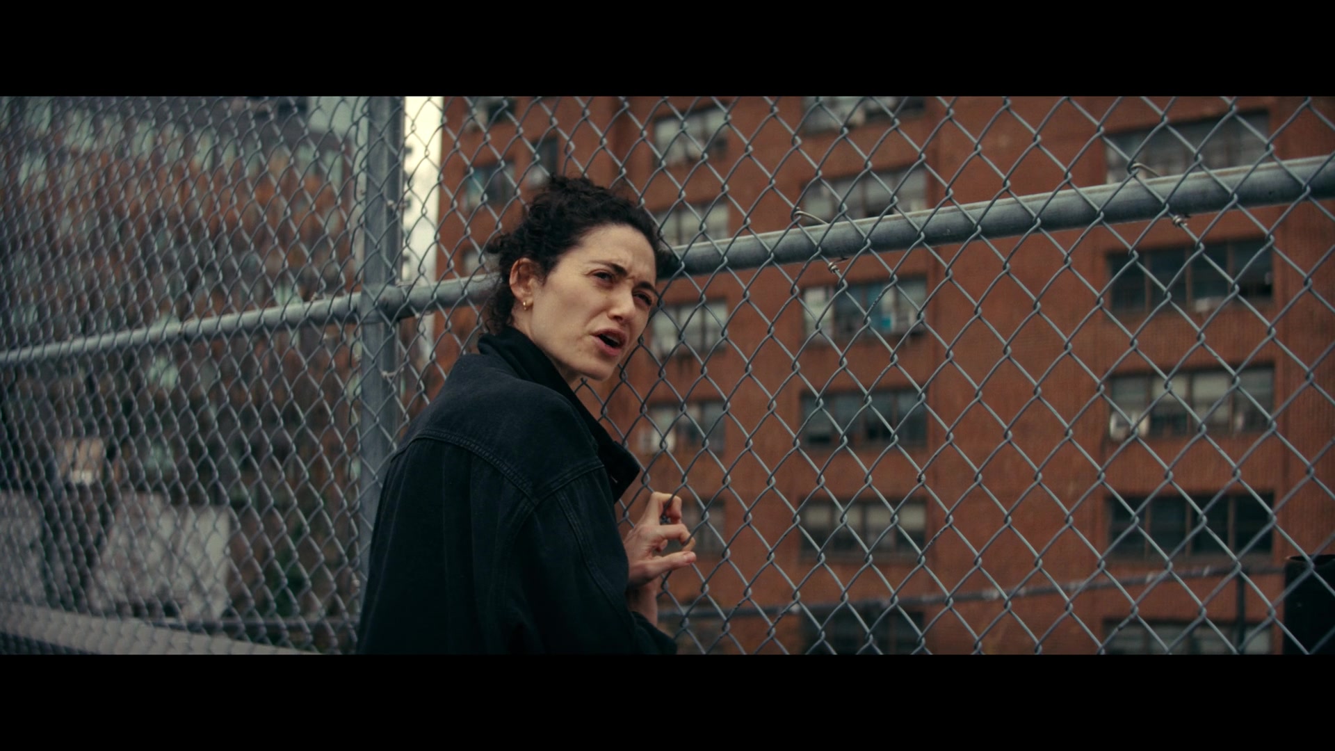 Furious_S01E06_They_Make_a_Noise_Like_Feathers_1080p_ERW_002476.jpg