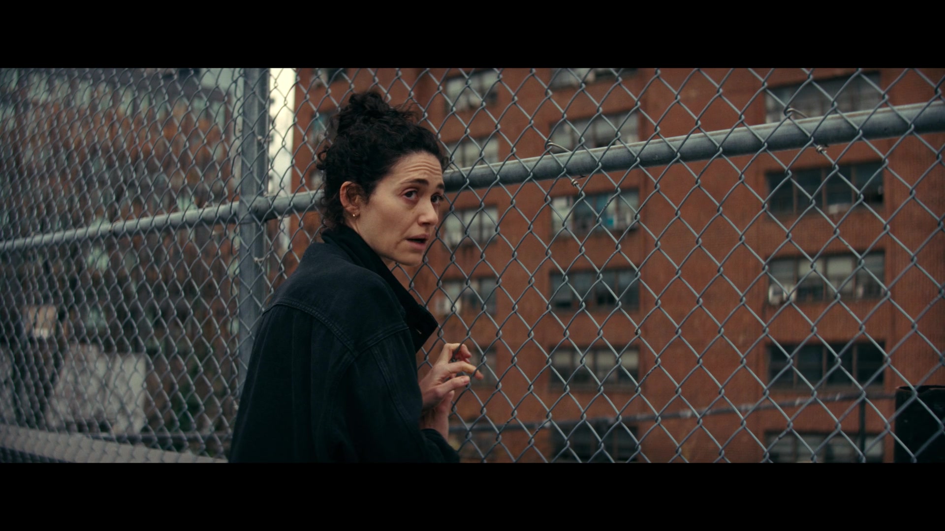 Furious_S01E06_They_Make_a_Noise_Like_Feathers_1080p_ERW_002522.jpg