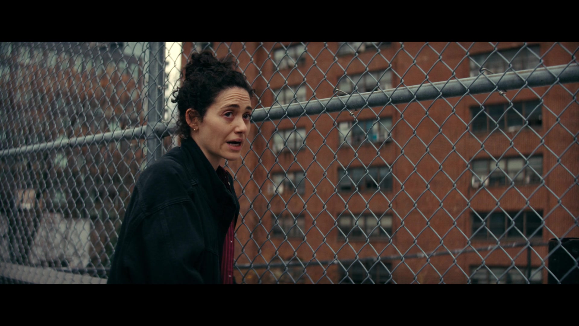 Furious_S01E06_They_Make_a_Noise_Like_Feathers_1080p_ERW_002524.jpg