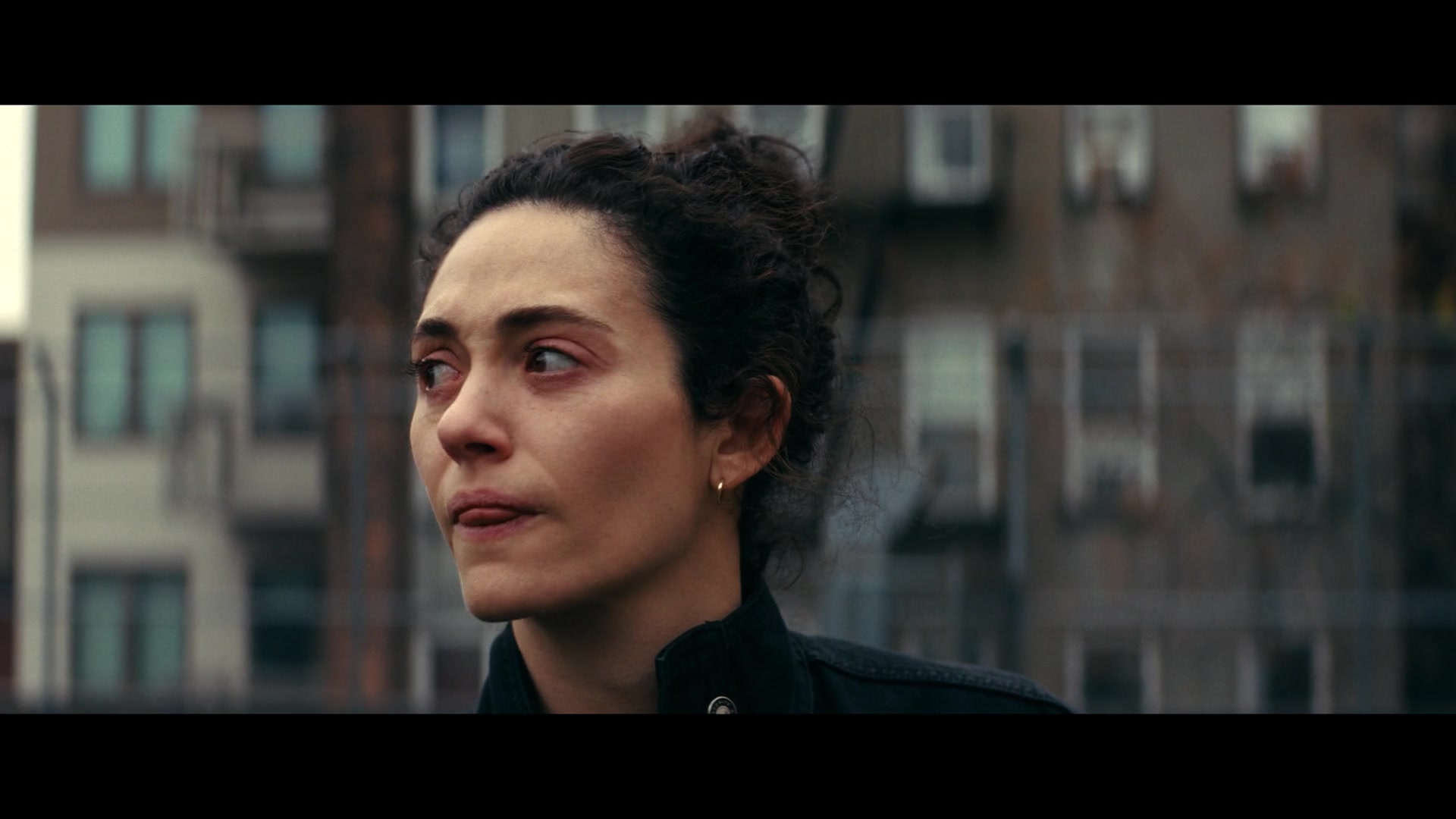 Furious_S01E06_They_Make_a_Noise_Like_Feathers_1080p_ERW_002721.jpg