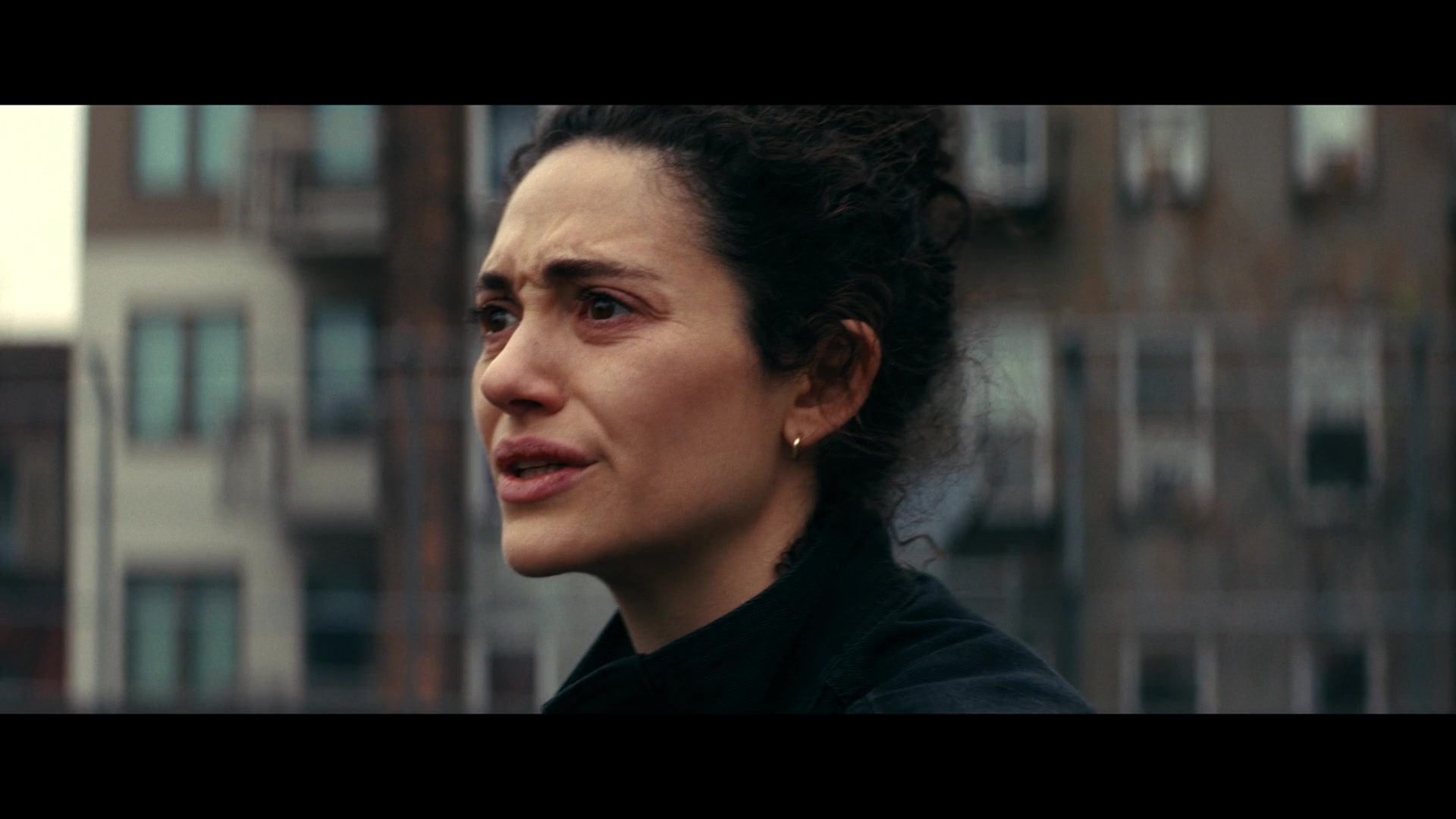 Furious_S01E06_They_Make_a_Noise_Like_Feathers_1080p_ERW_002727.jpg