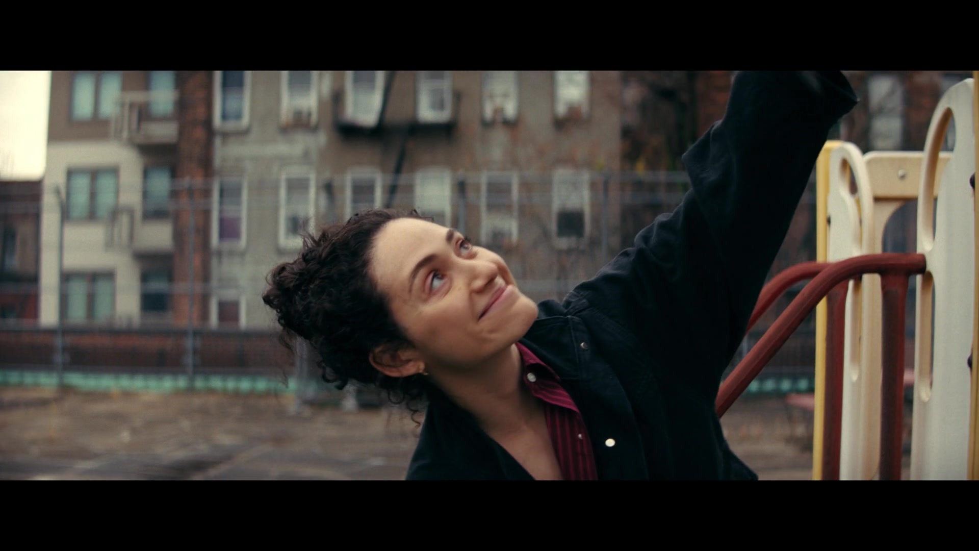 Furious_S01E06_They_Make_a_Noise_Like_Feathers_1080p_ERW_002777.jpg