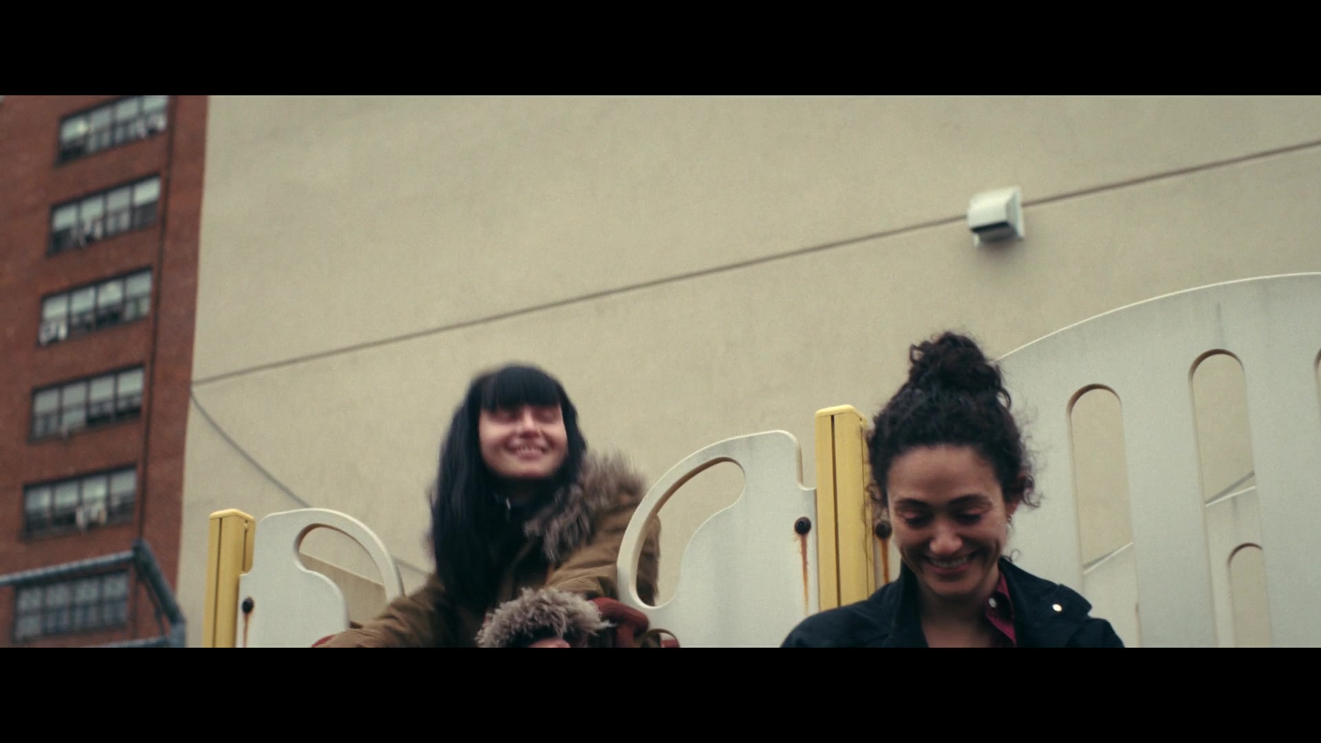 Furious_S01E06_They_Make_a_Noise_Like_Feathers_1080p_ERW_002801.jpg