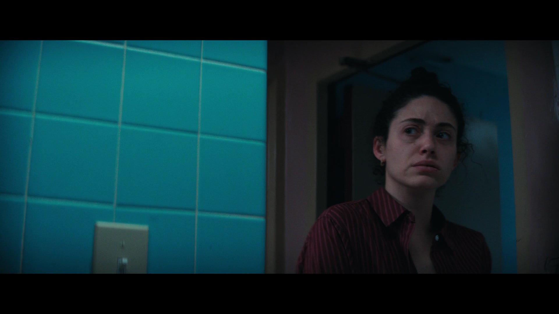 Furious_S01E06_They_Make_a_Noise_Like_Feathers_1080p_ERW_003455.jpg