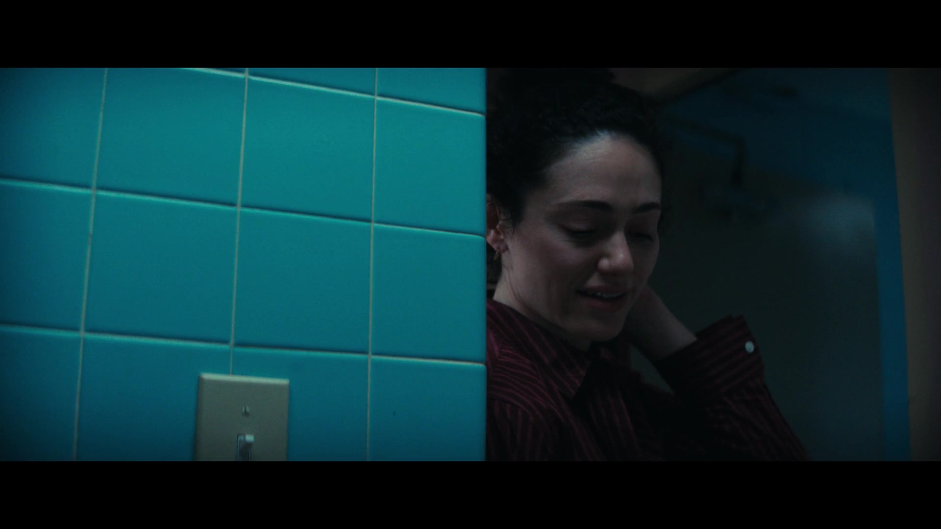 Furious_S01E06_They_Make_a_Noise_Like_Feathers_1080p_ERW_003500.jpg