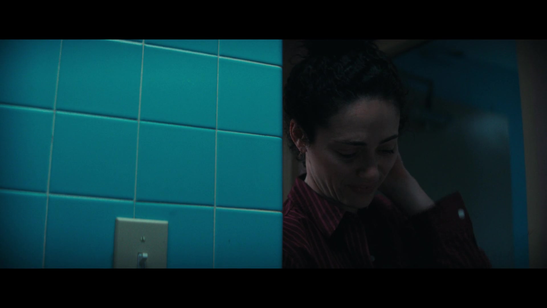 Furious_S01E06_They_Make_a_Noise_Like_Feathers_1080p_ERW_003505.jpg