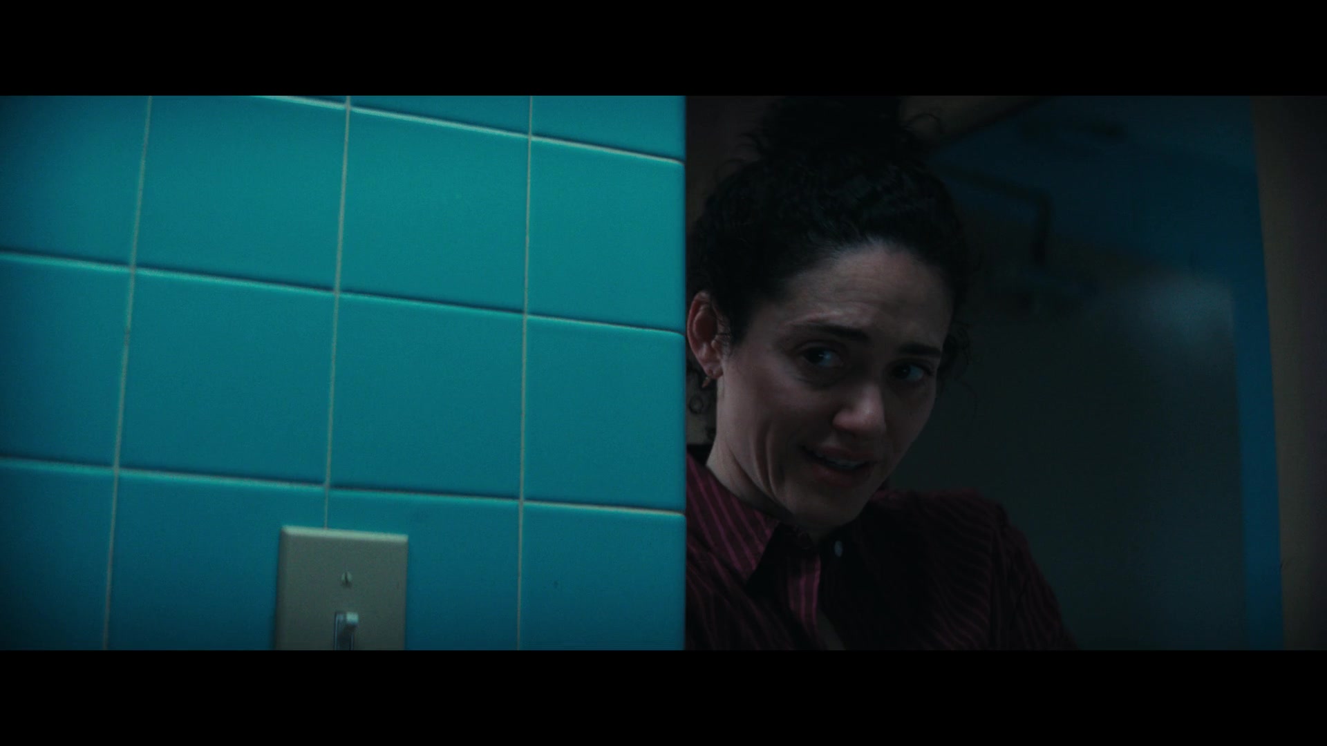 Furious_S01E06_They_Make_a_Noise_Like_Feathers_1080p_ERW_003527.jpg