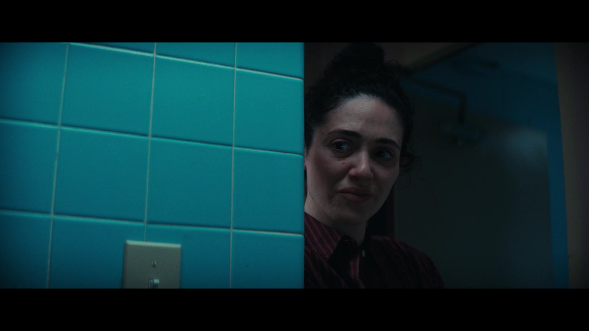Furious_S01E06_They_Make_a_Noise_Like_Feathers_1080p_ERW_003588.jpg